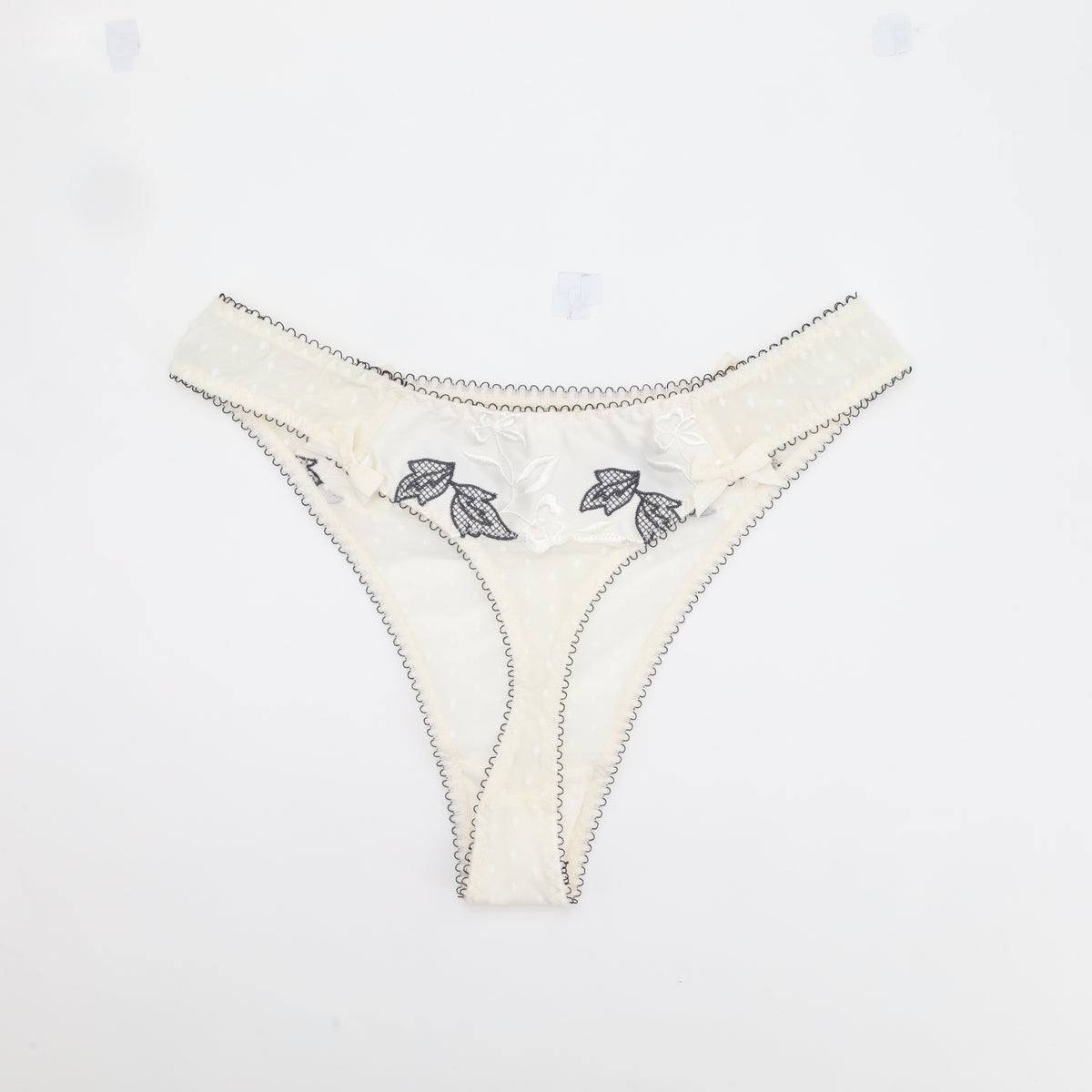 String Allande Blanc