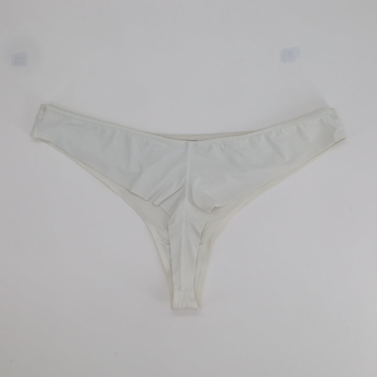 String ETAM Blanc