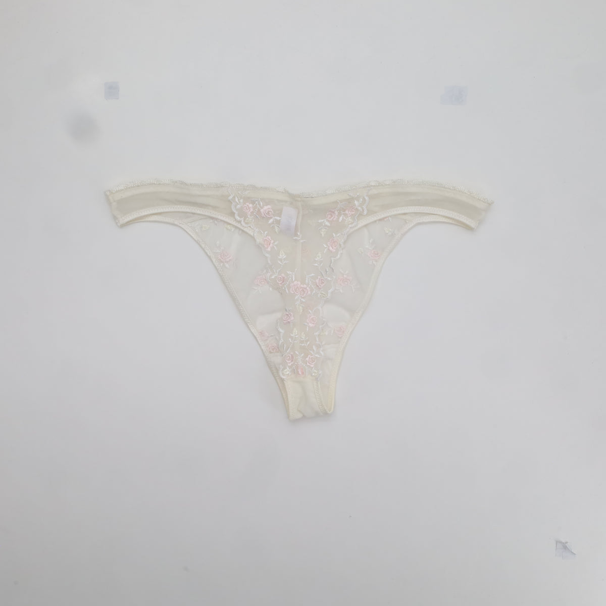 String Passionata Blanc
