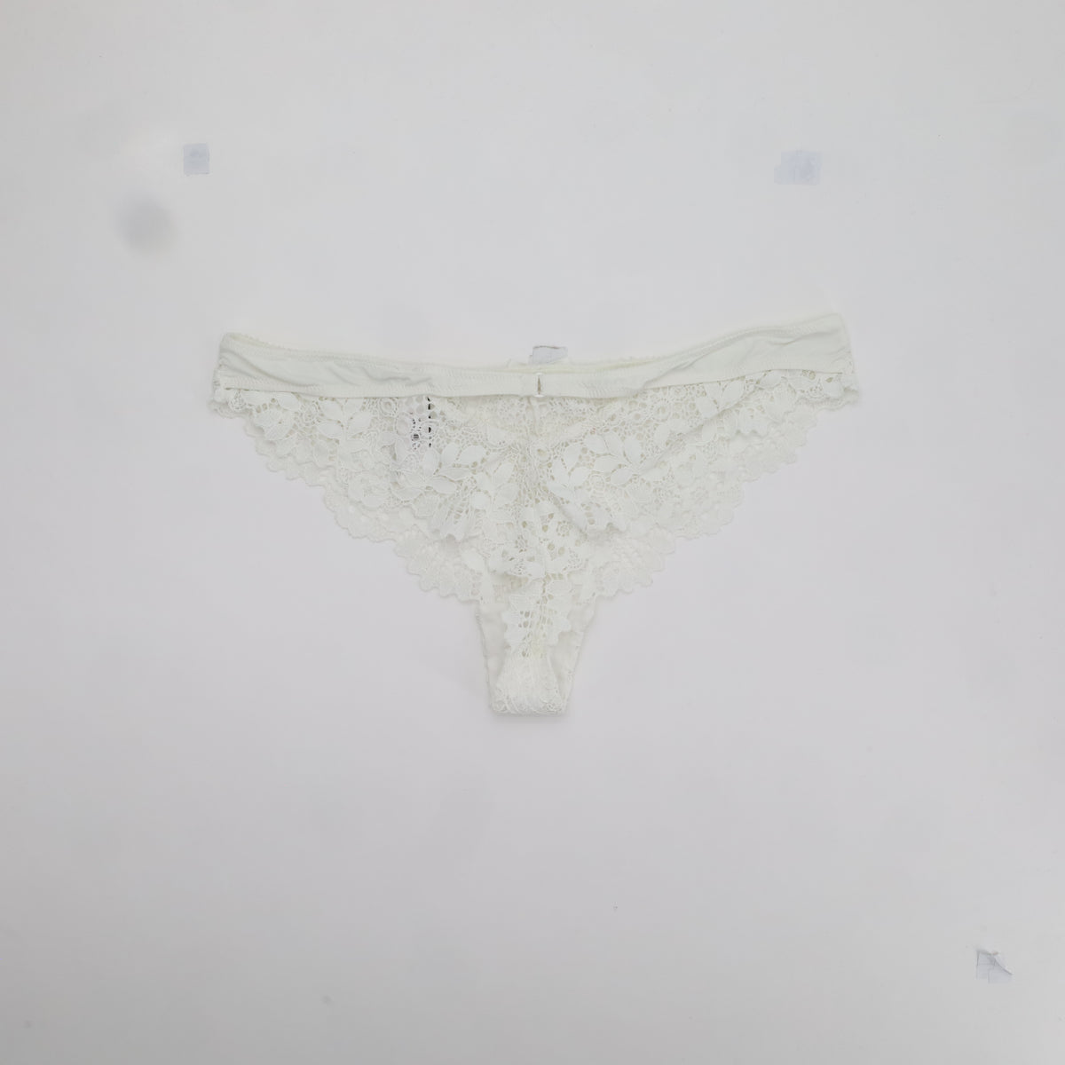 String ETAM Blanc