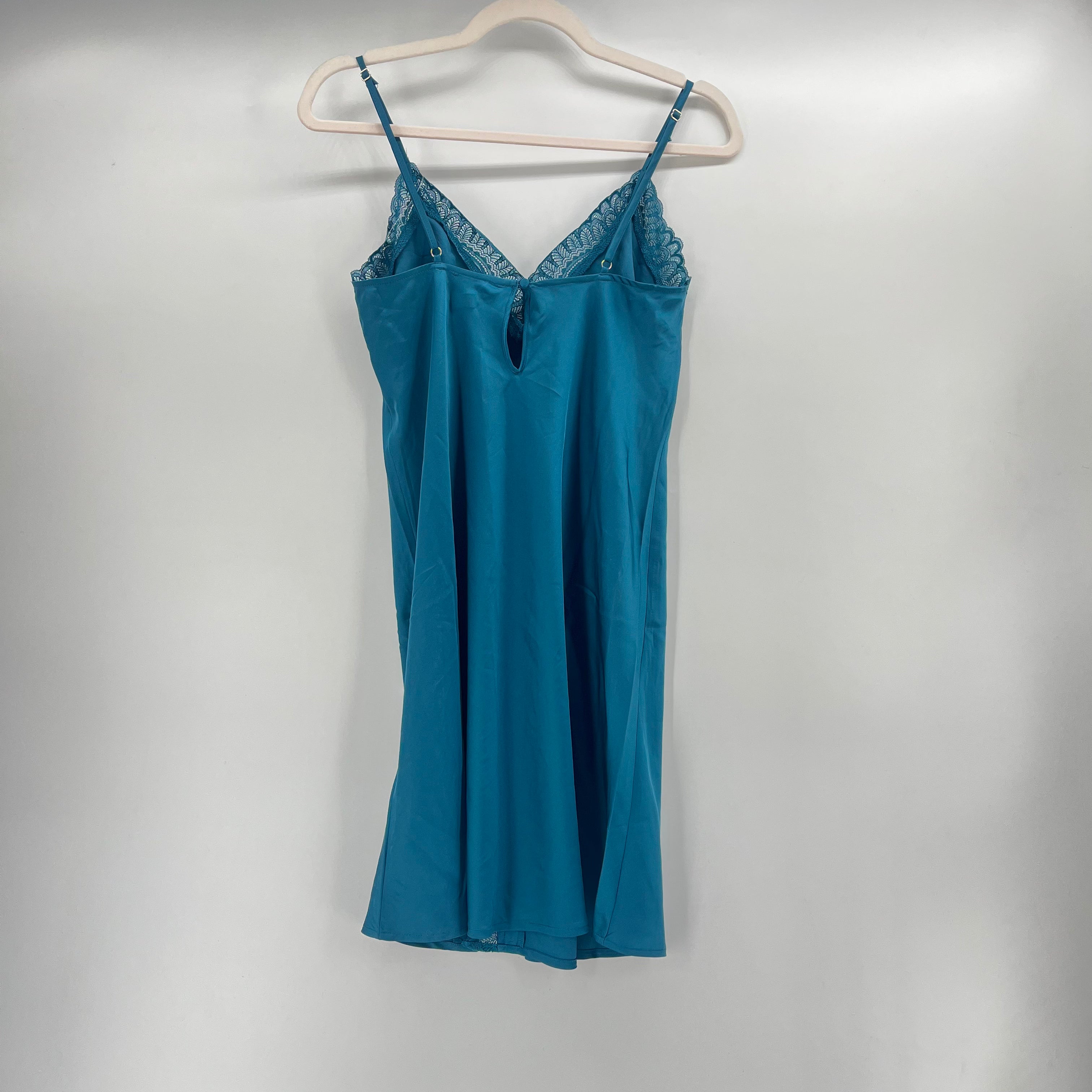 Nuisette RougeGorge Bleu
