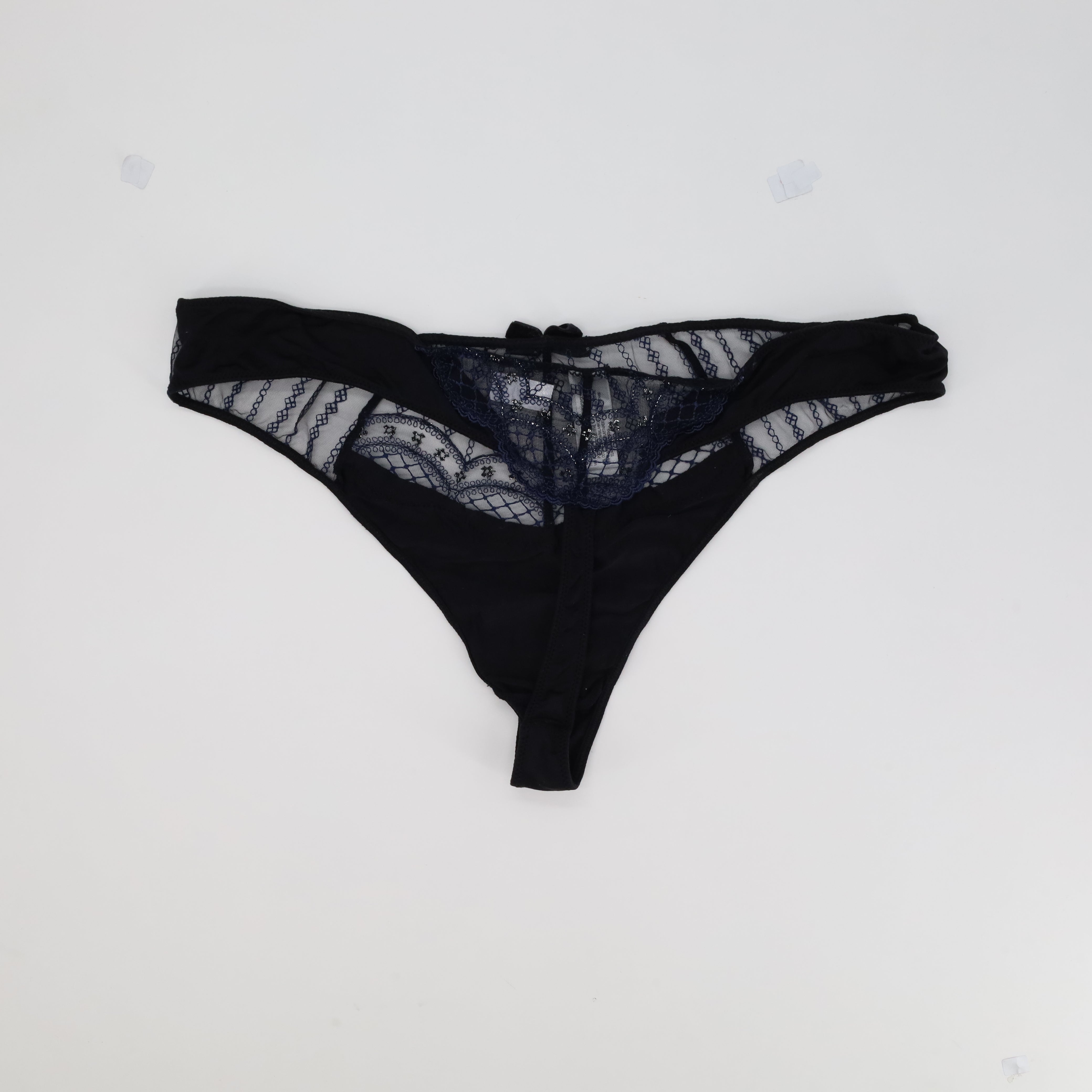 String Valege Noir