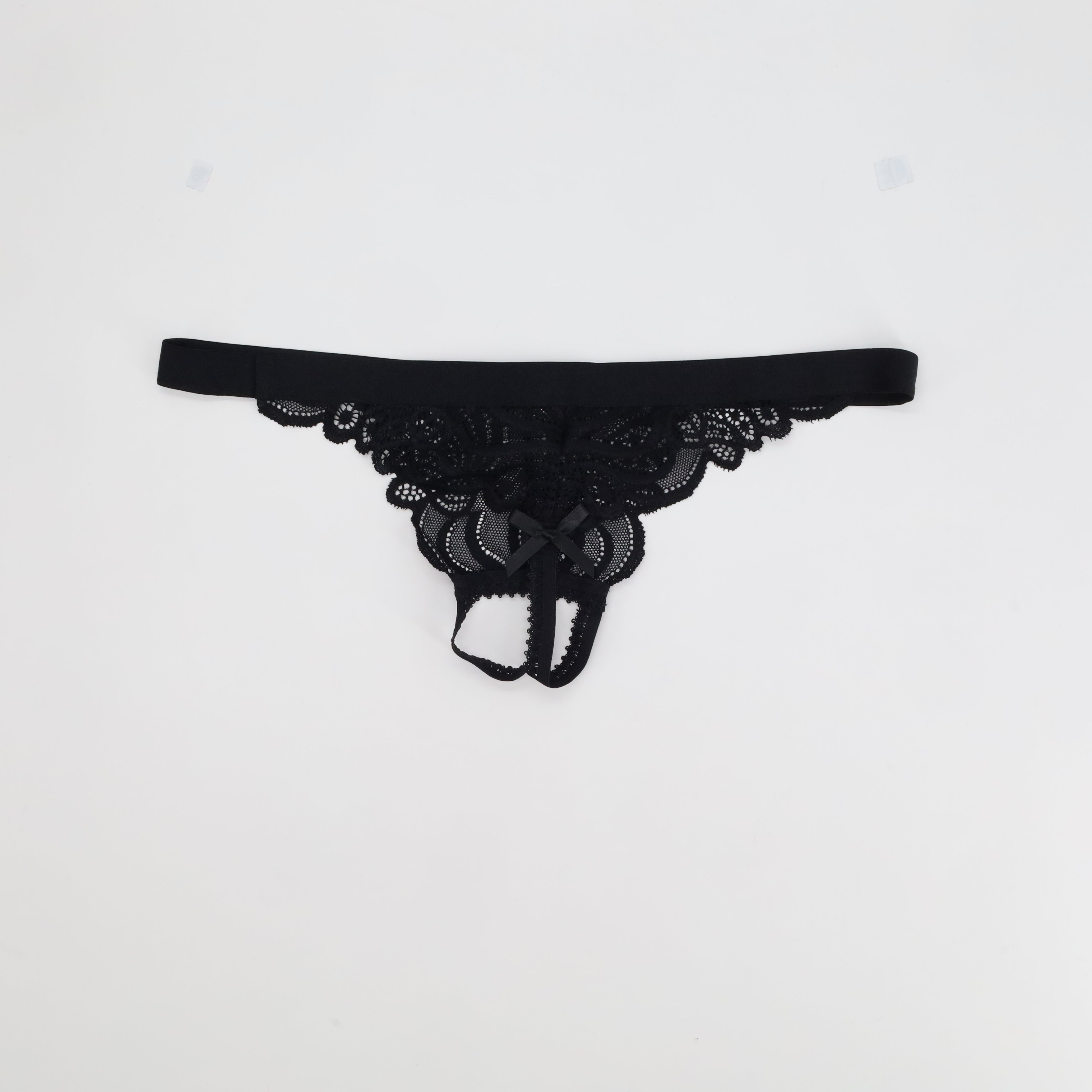 String Obsessive Noir