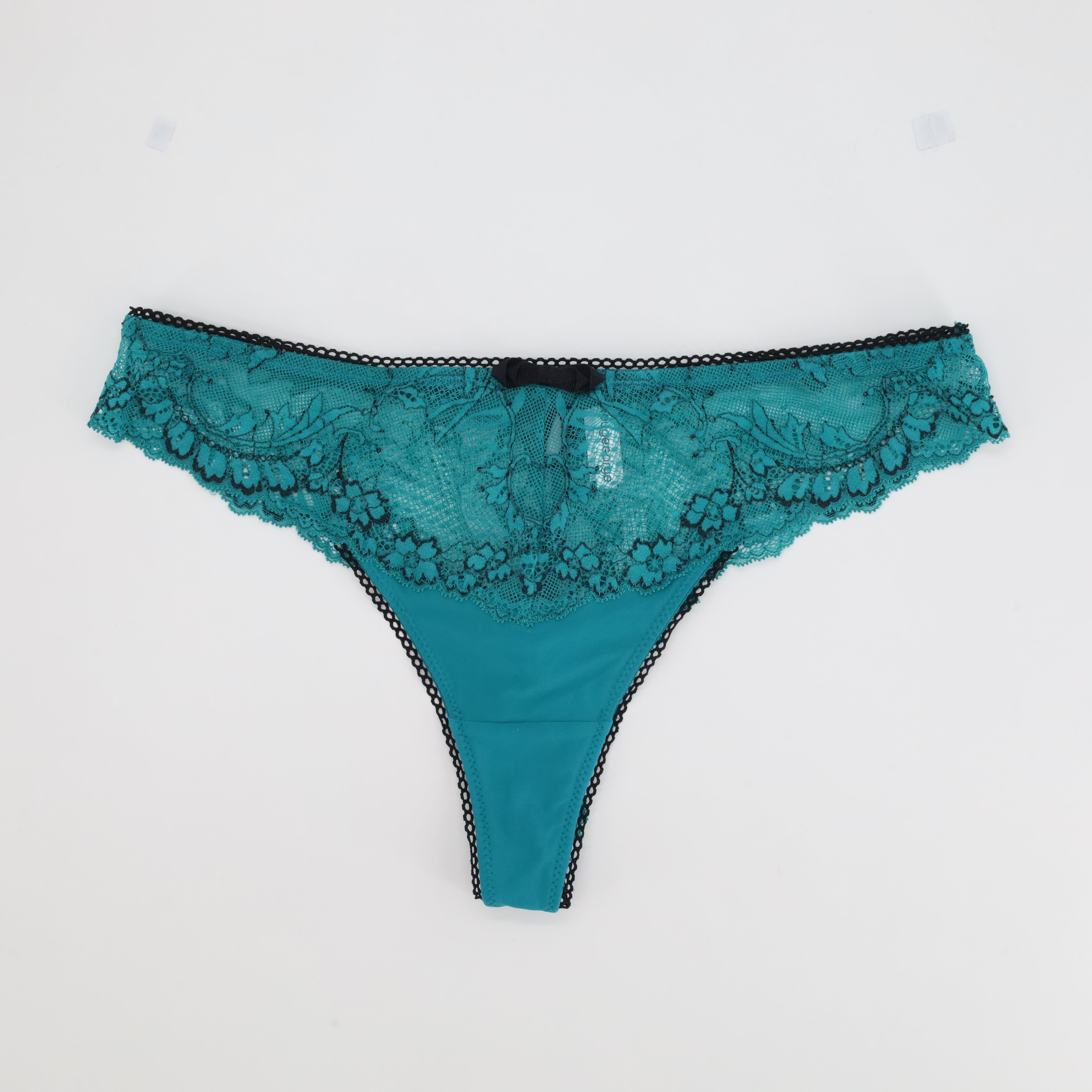 Tanga RougeGorge Bleu