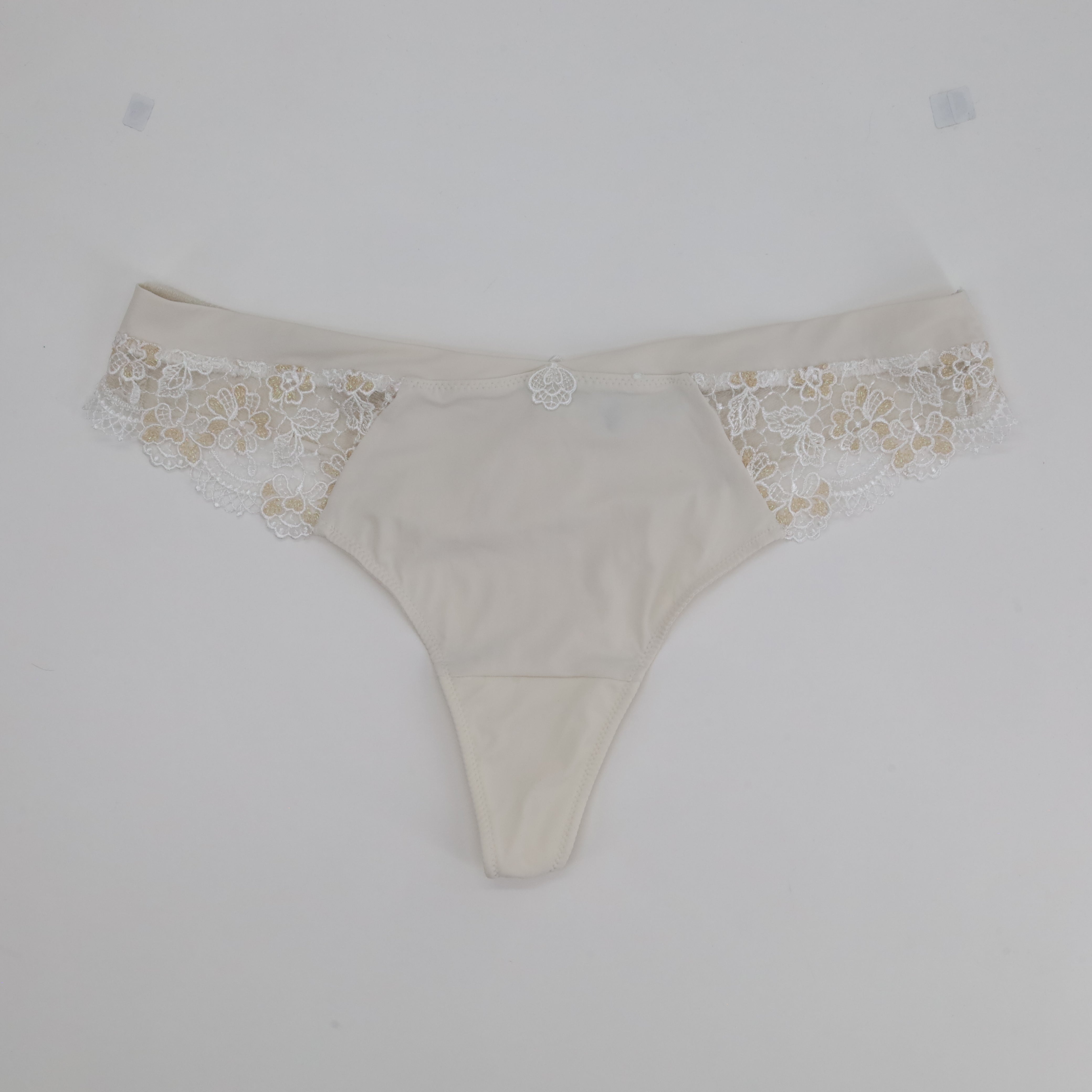 String Aubade Blanc