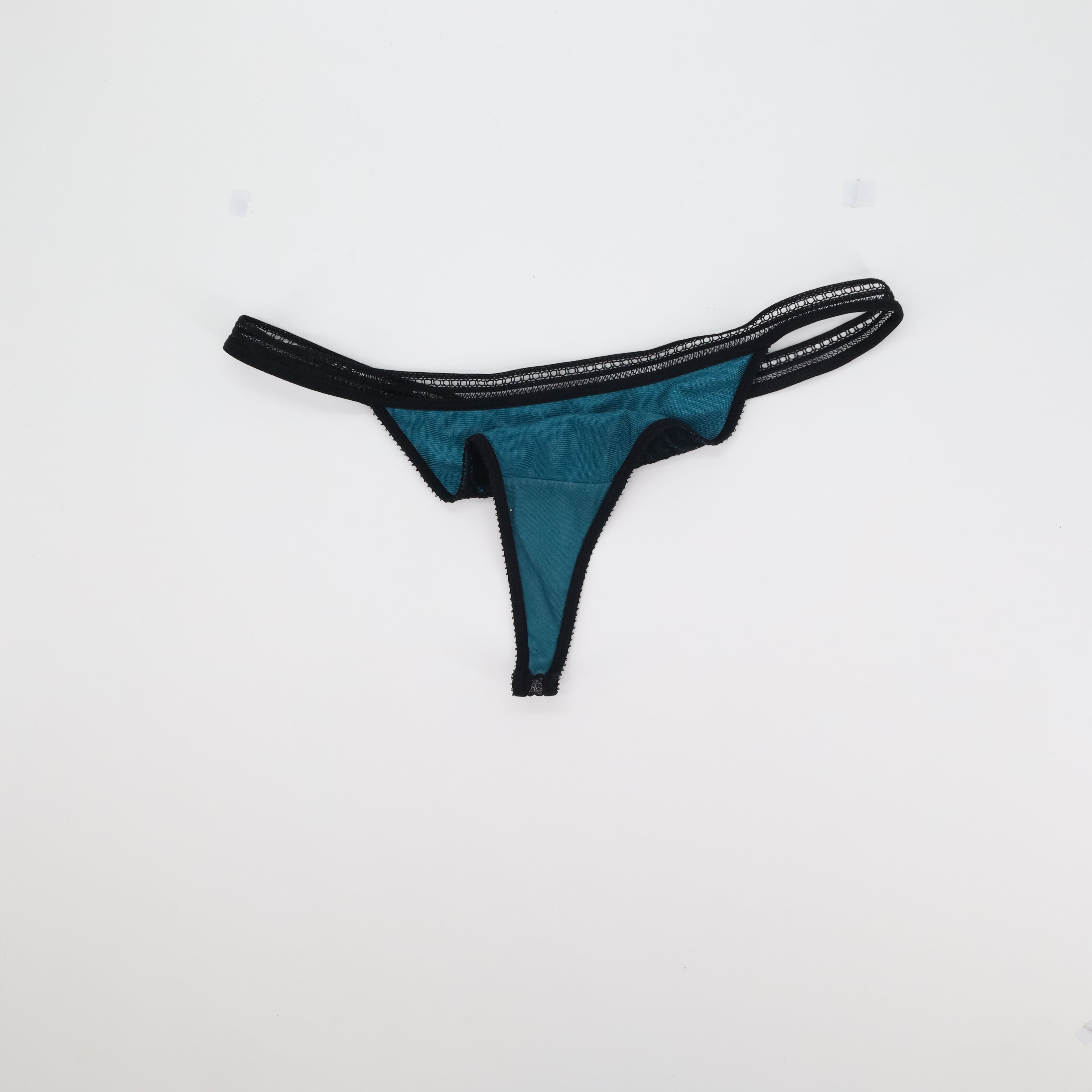 String Boux Avenue Noir