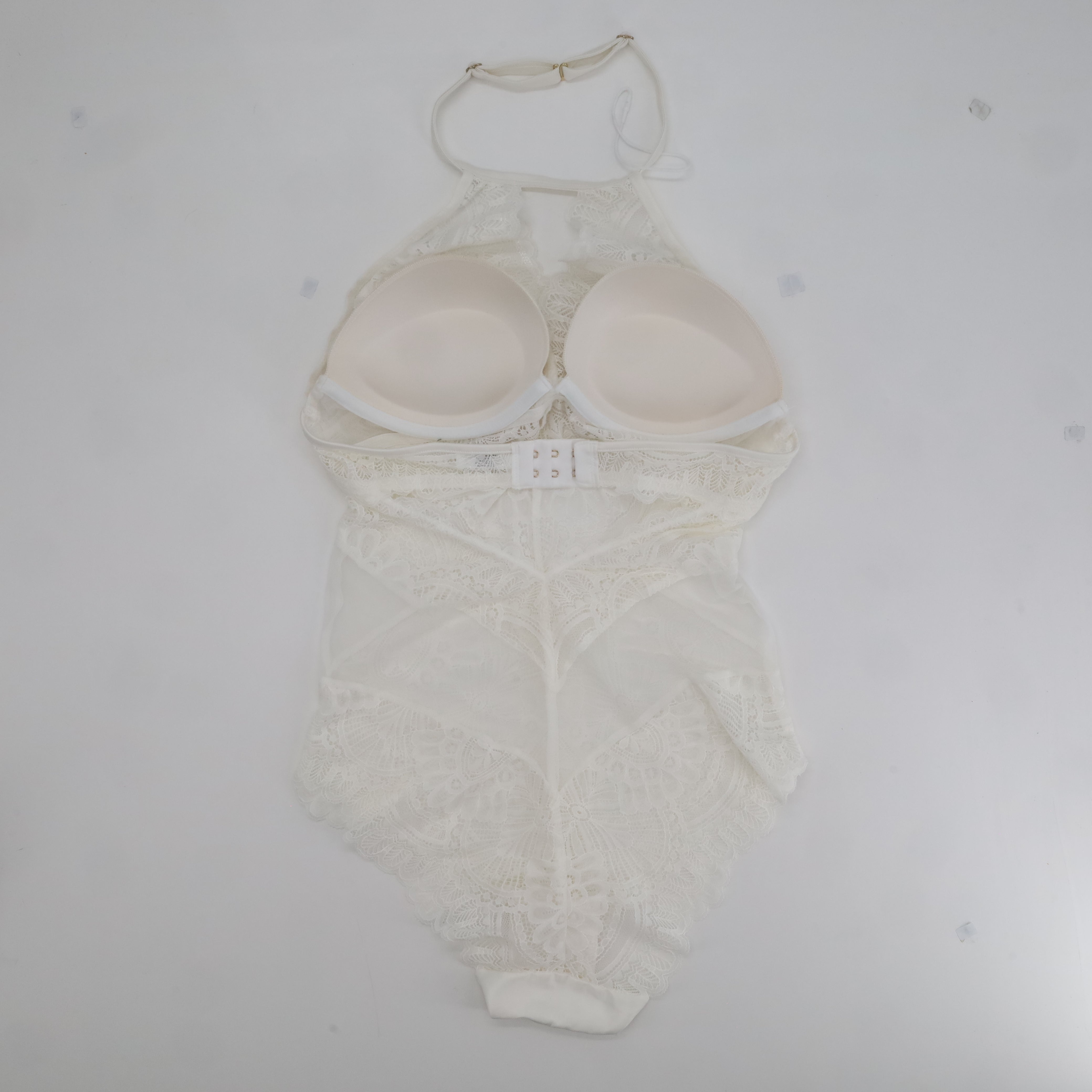 Body RougeGorge Blanc