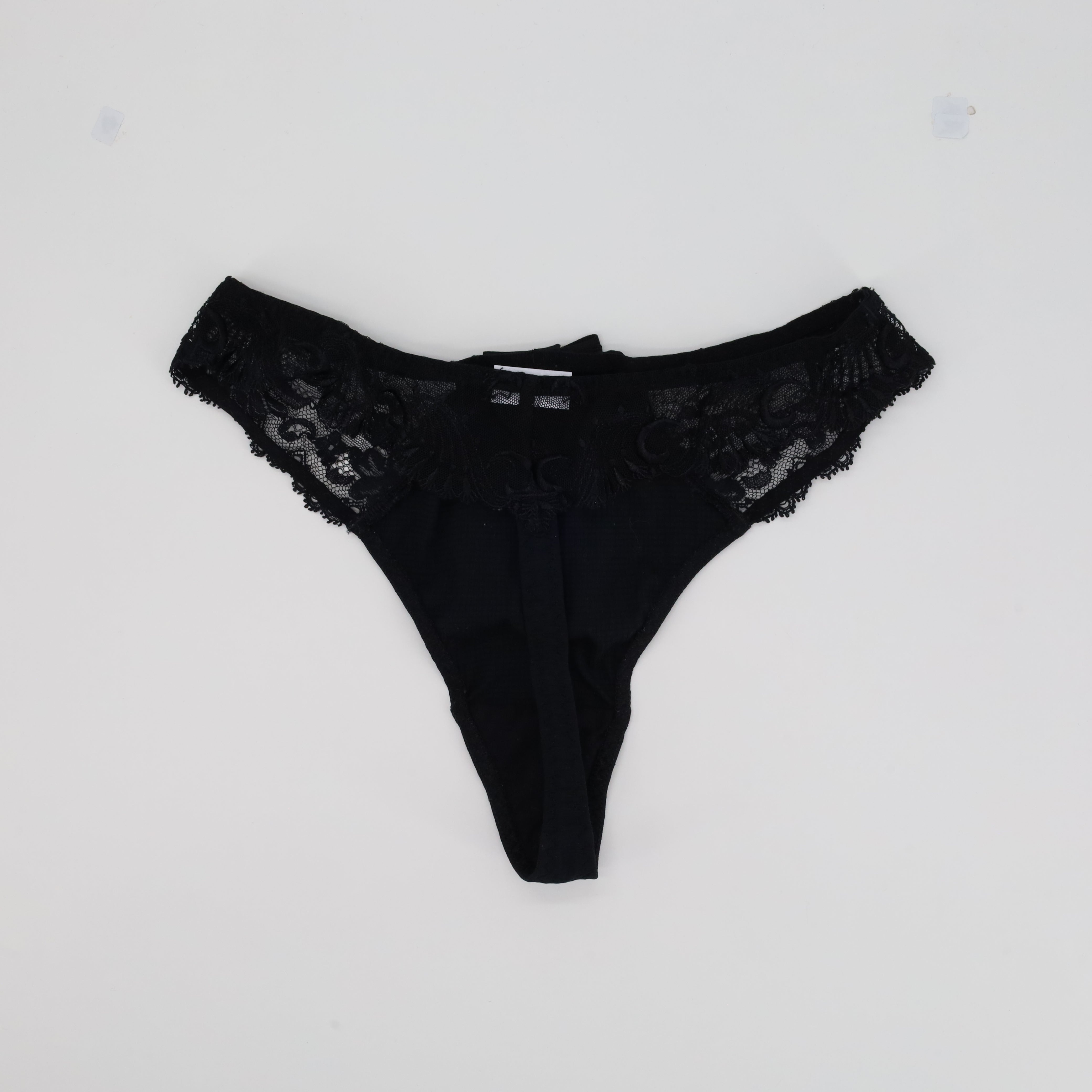 String Aubade Noir