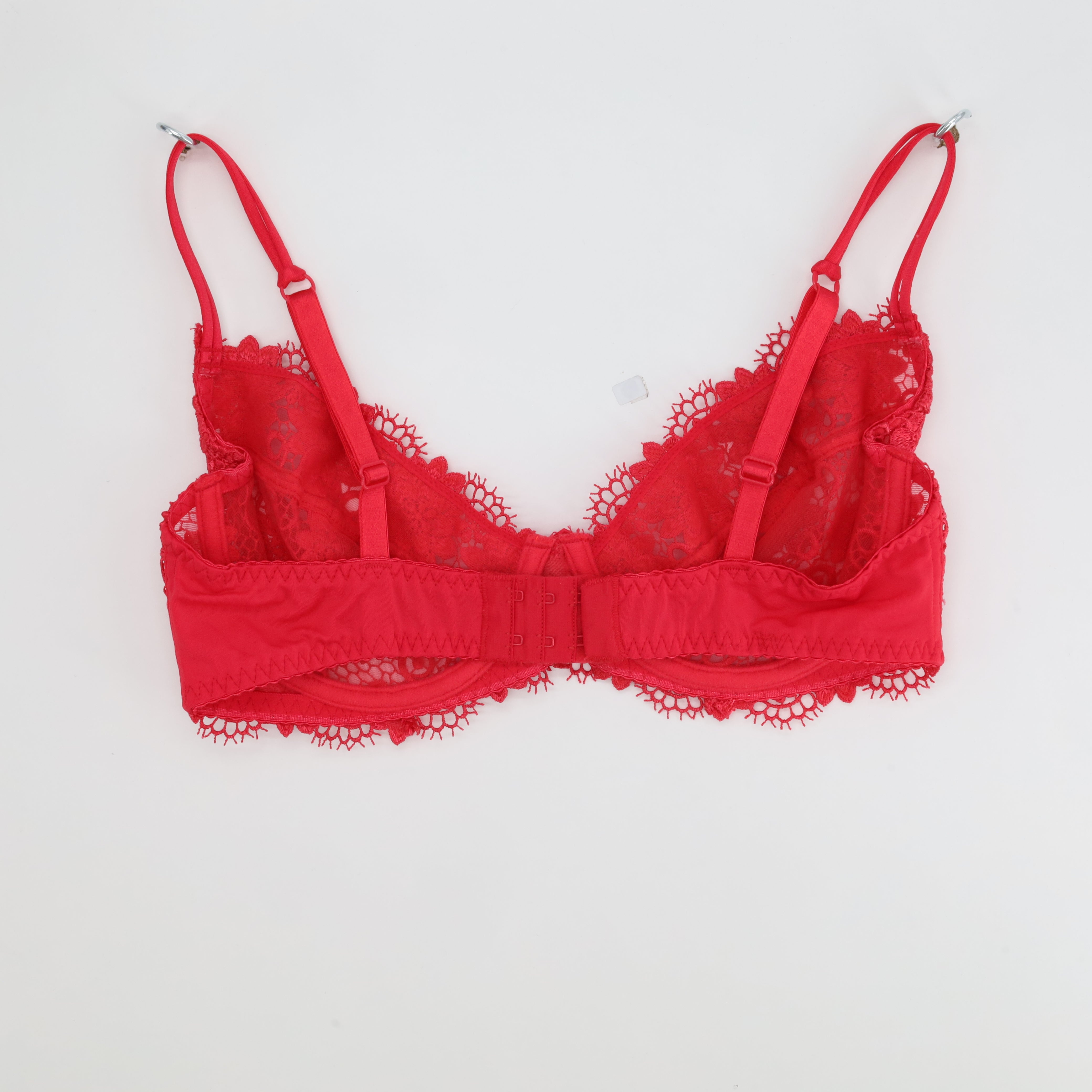 Emboîtant Rouge