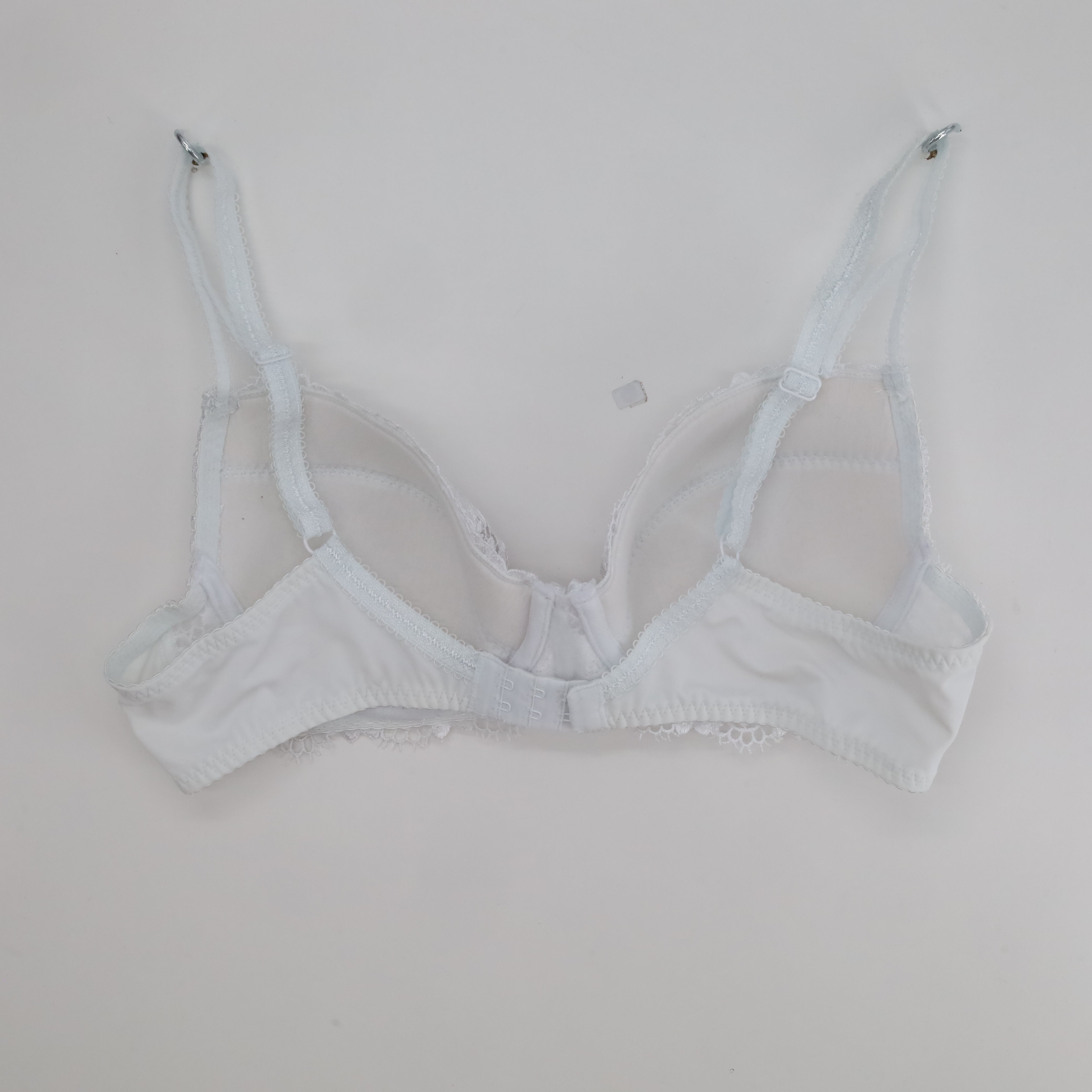 Emboîtant Blanc