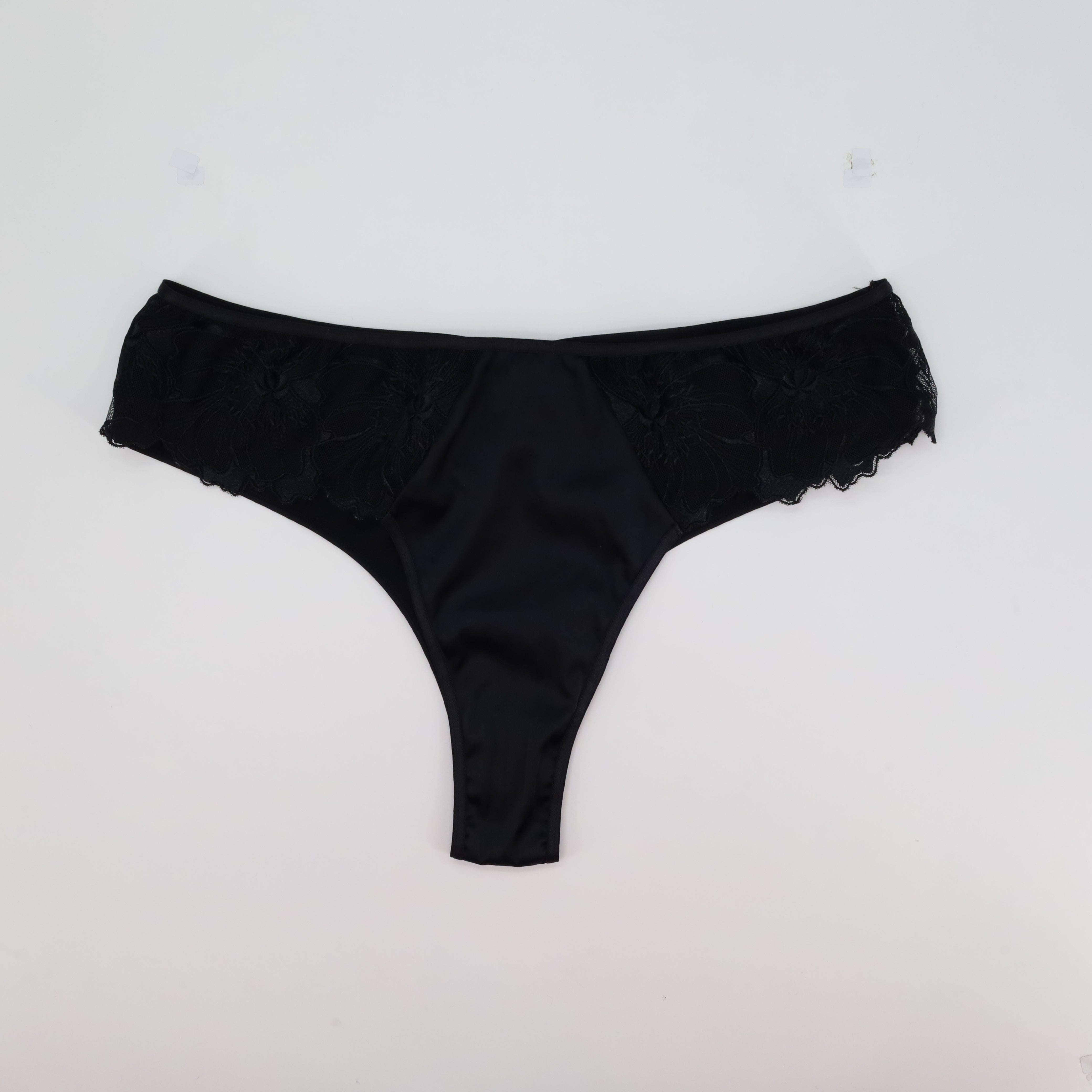 Tanga ETAM Noir