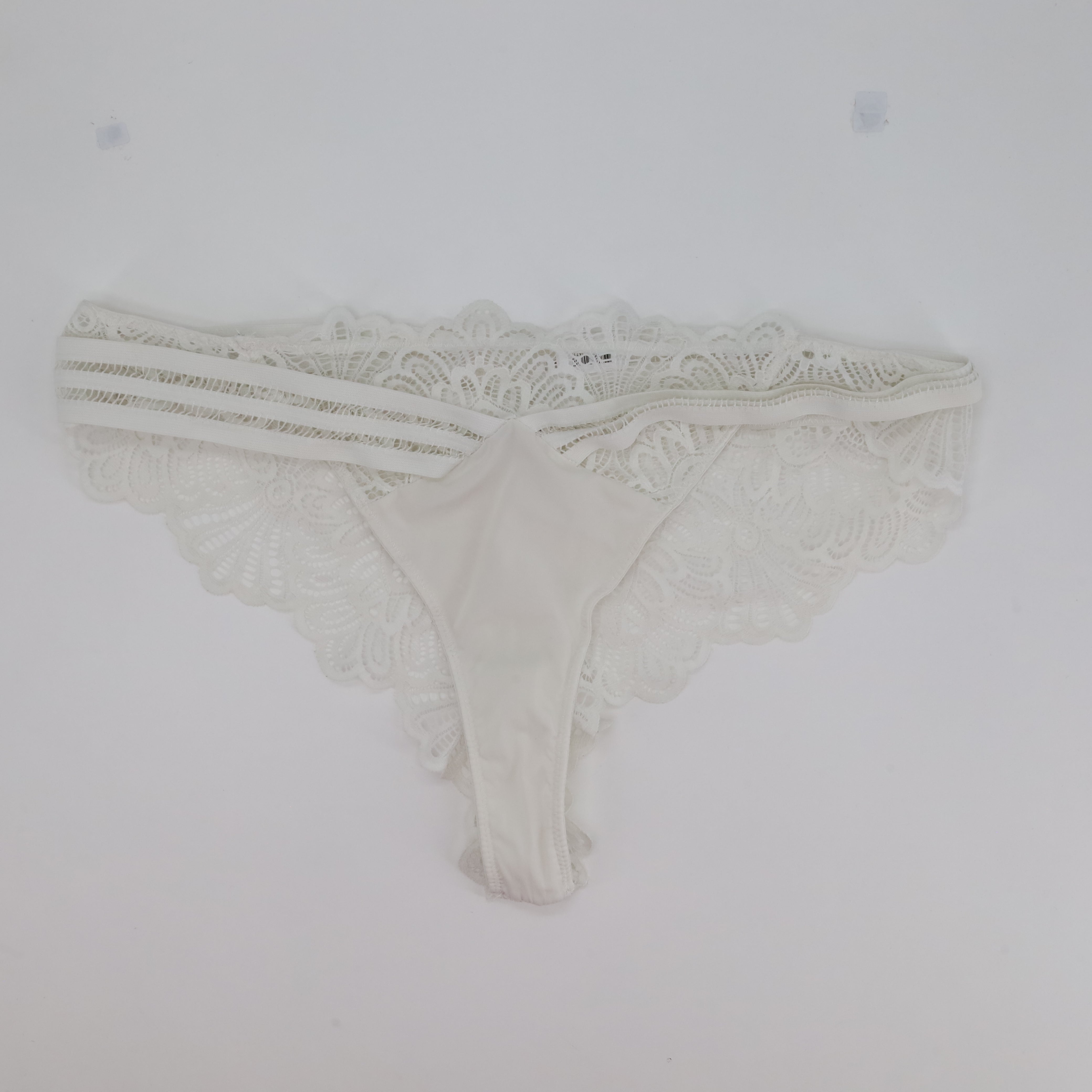 Tanga Blanc