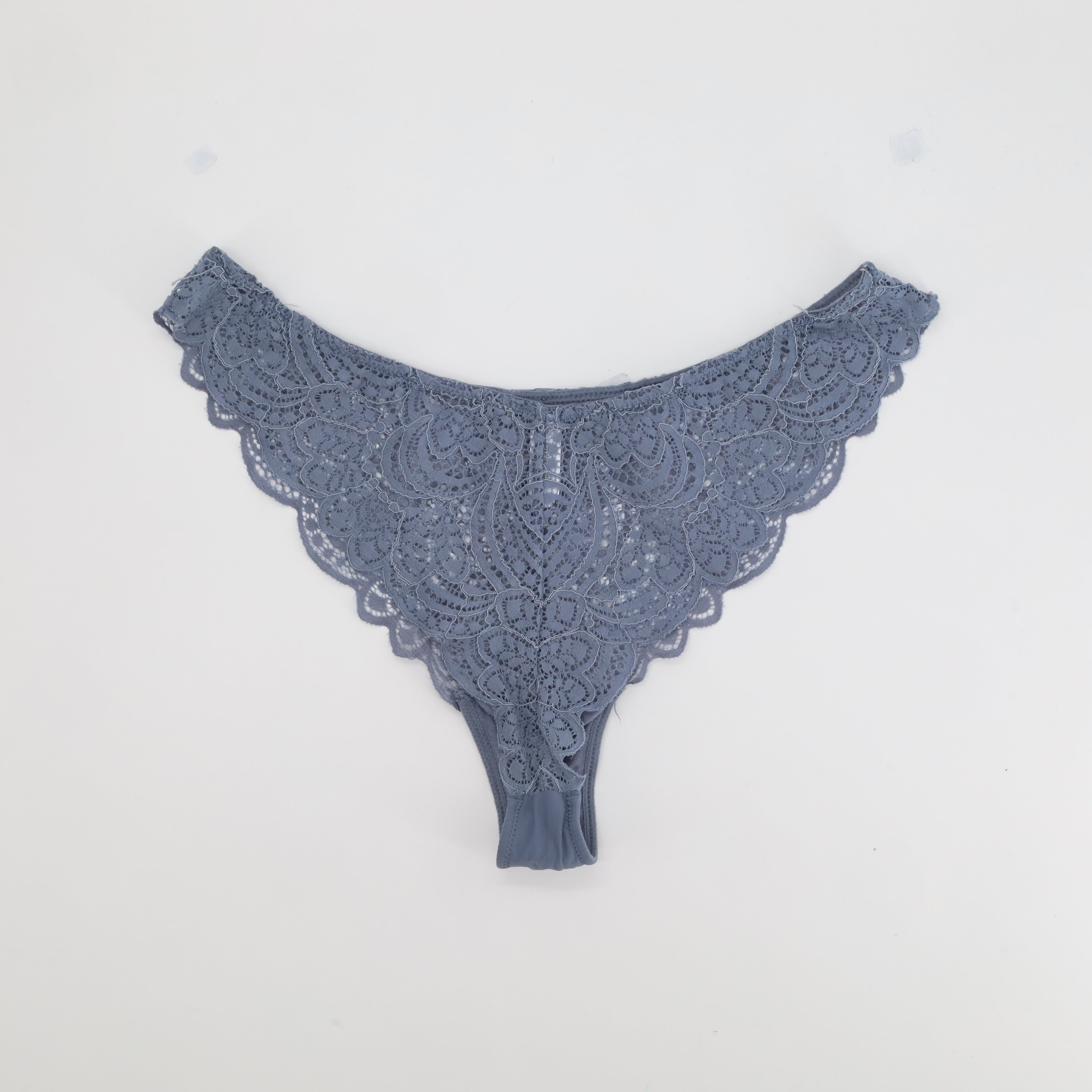 Tanga RougeGorge Gris