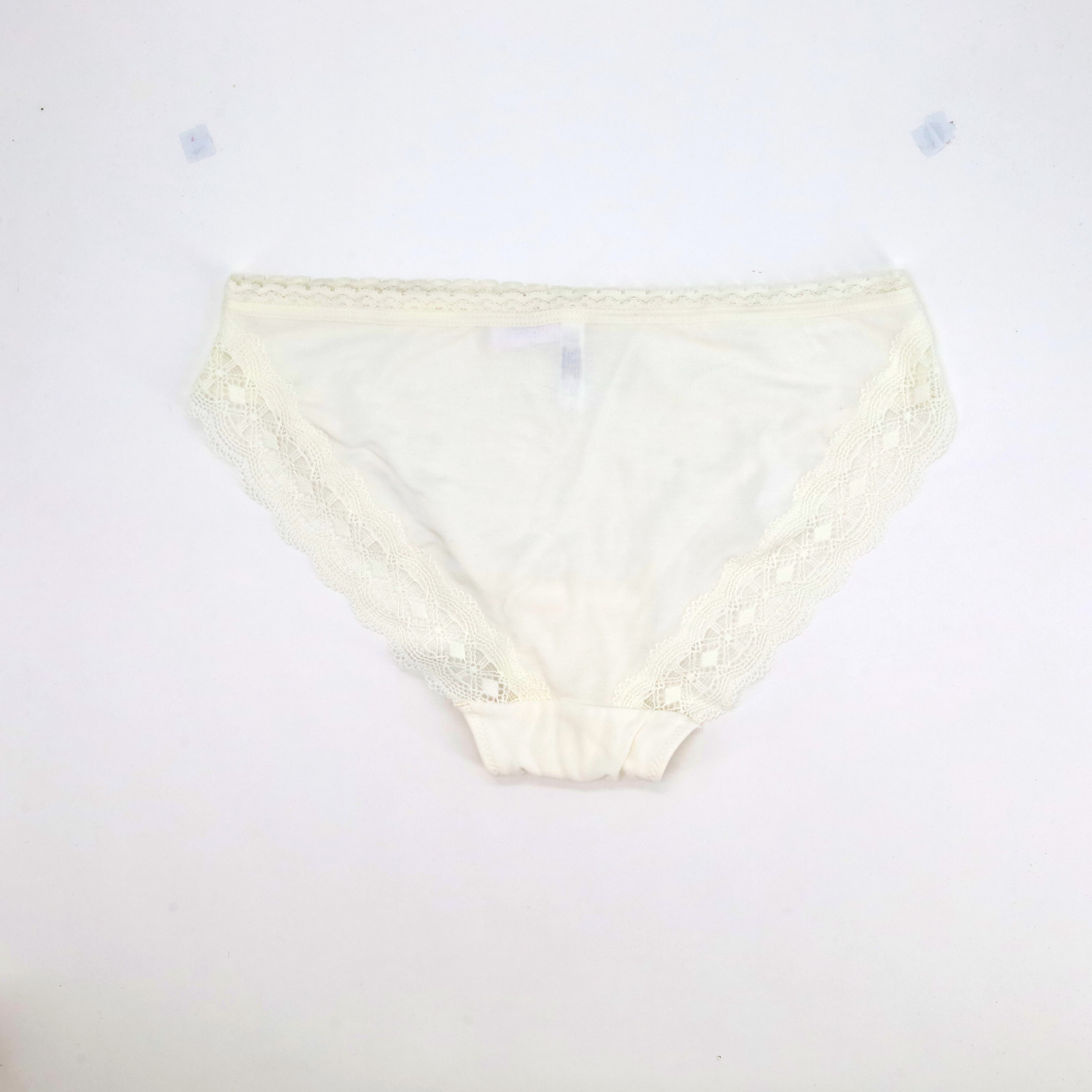 Culotte RougeGorge Blanc