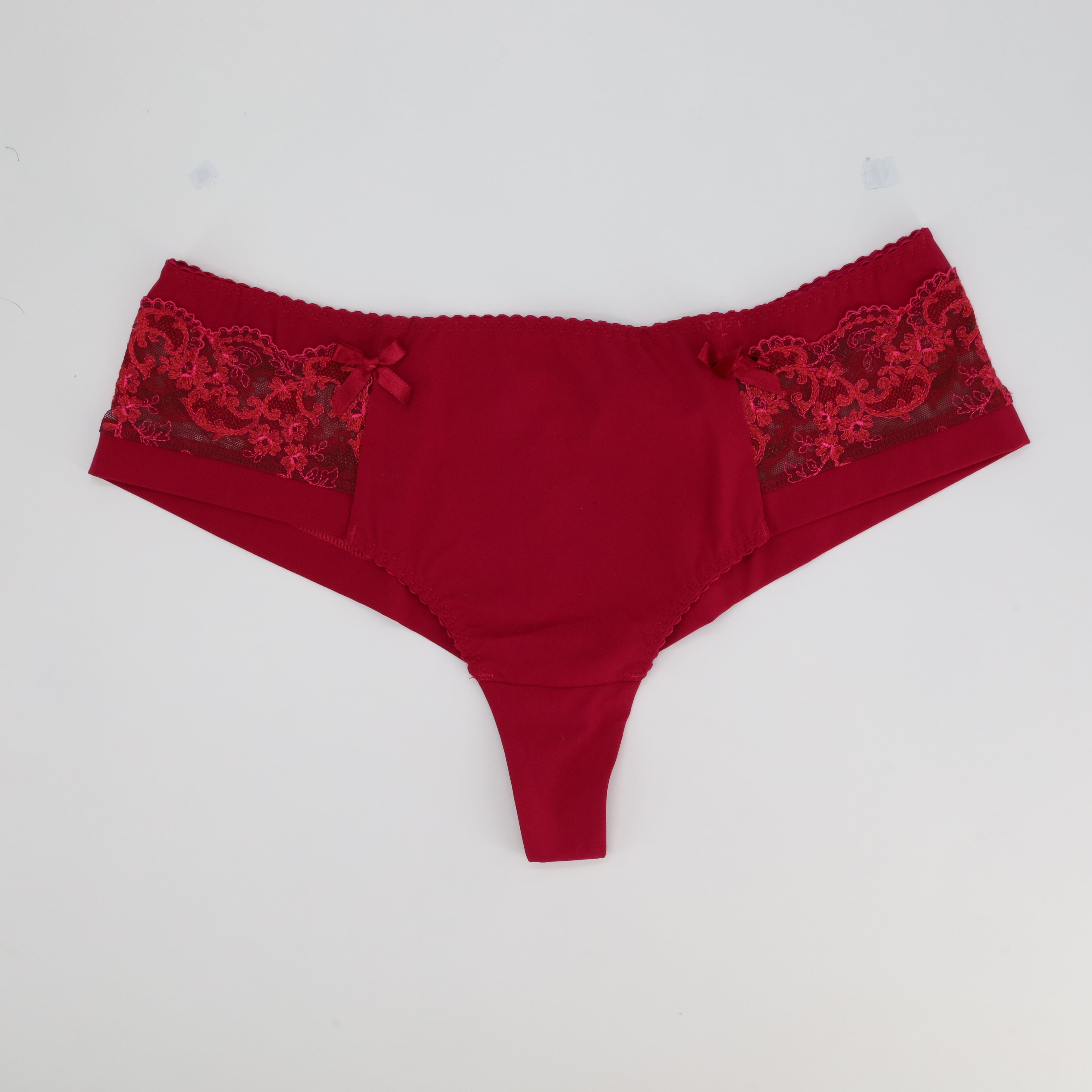 String Allande Rouge