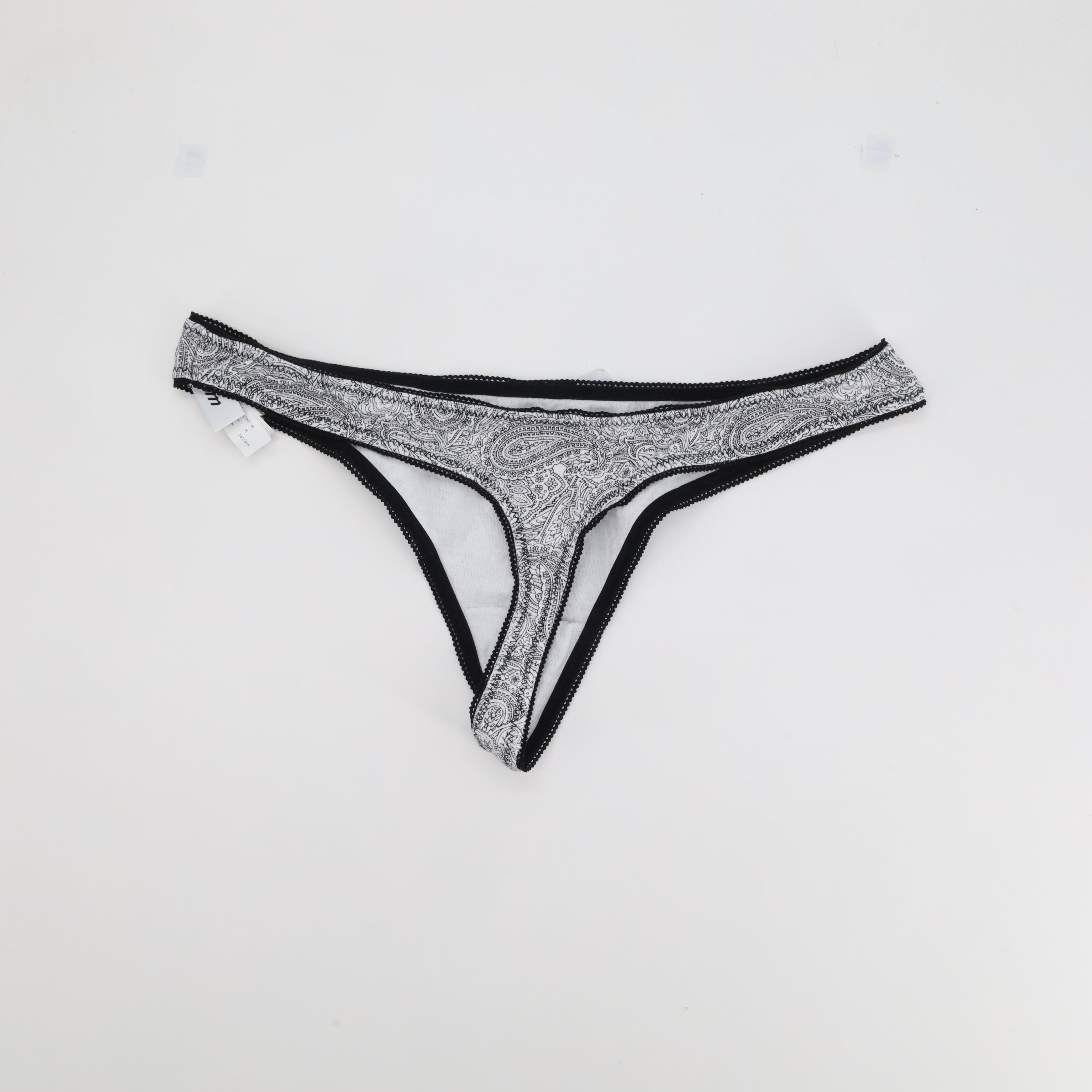 String ETAM Noir
