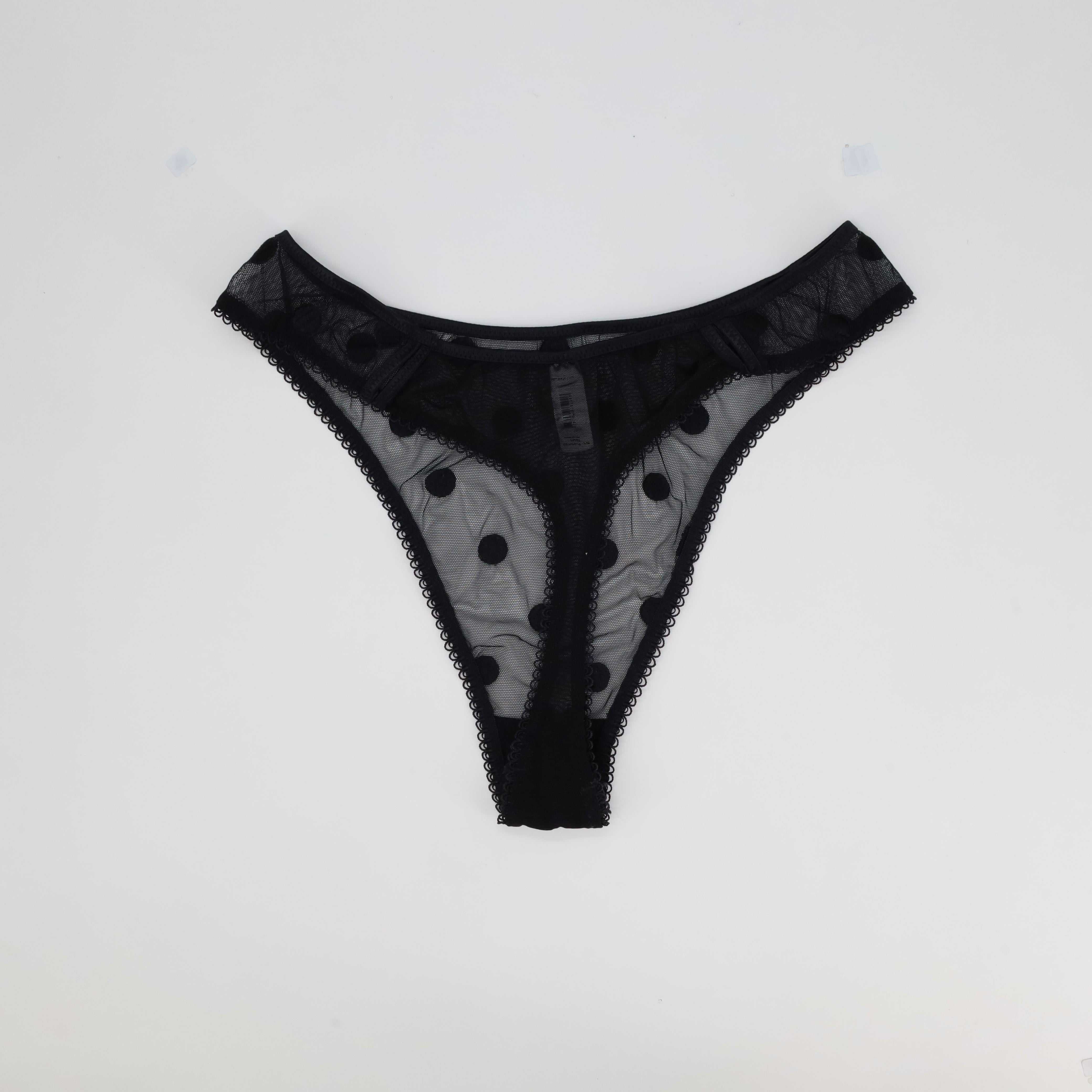 String Allande Noir