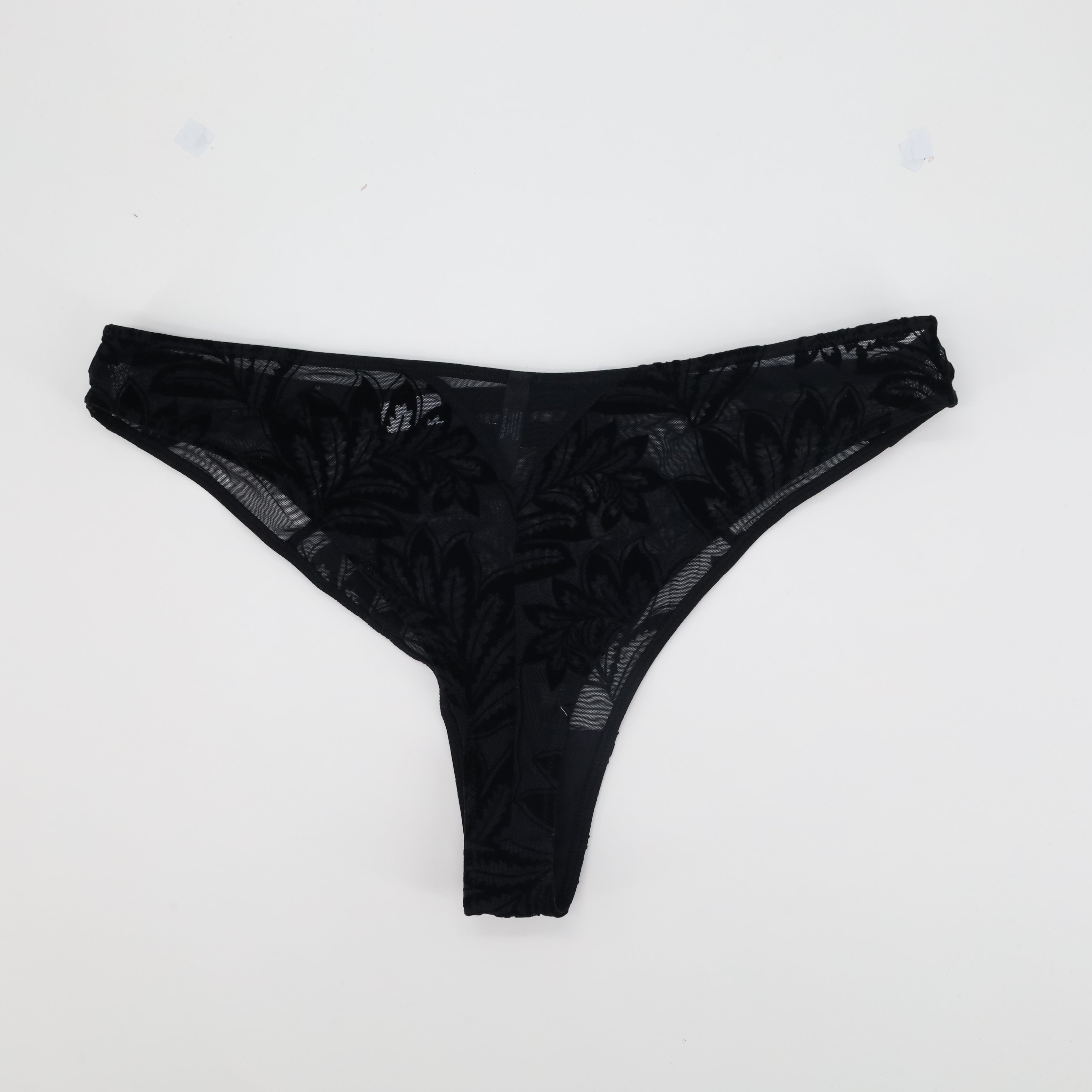 Tanga RougeGorge Noir