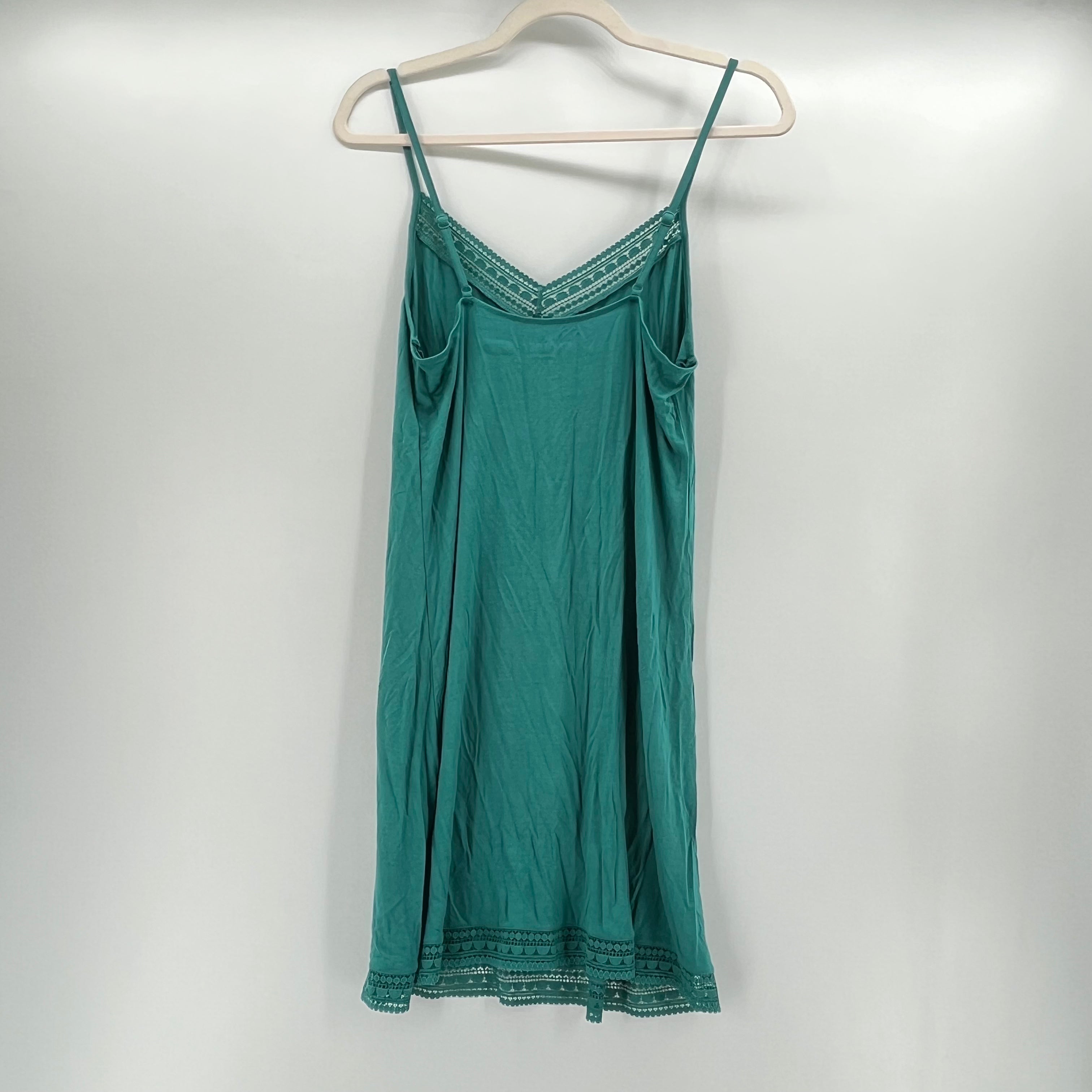 Nuisette RougeGorge Vert