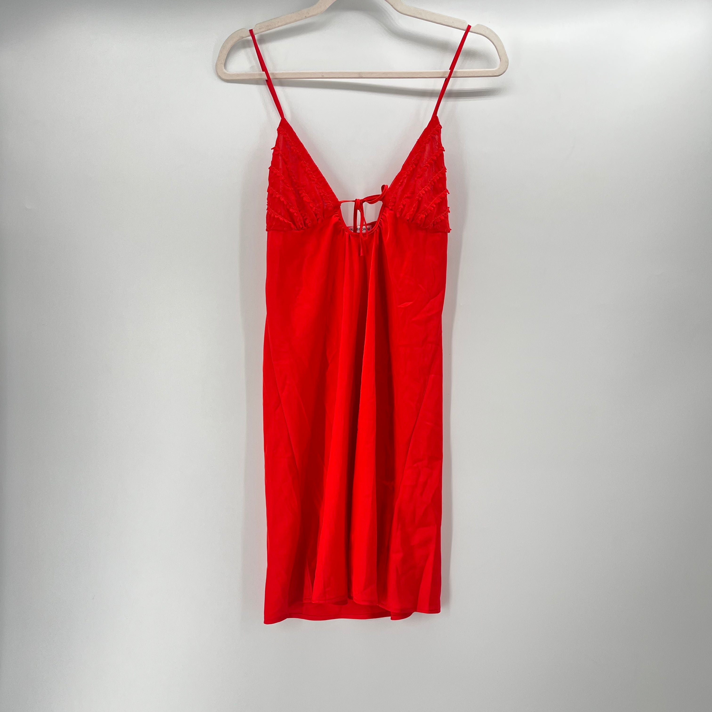 Nuisette RougeGorge Rouge