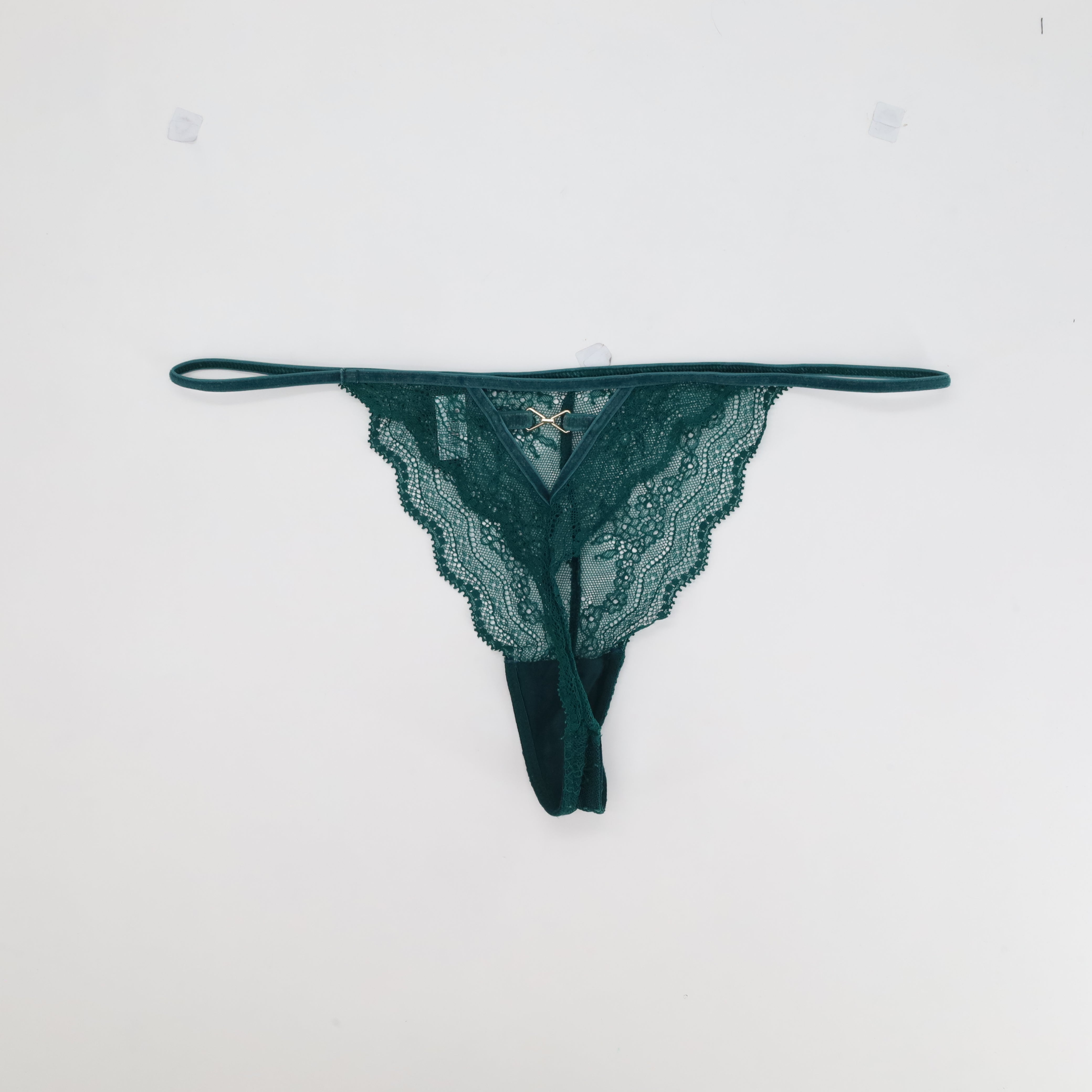 String RougeGorge Vert