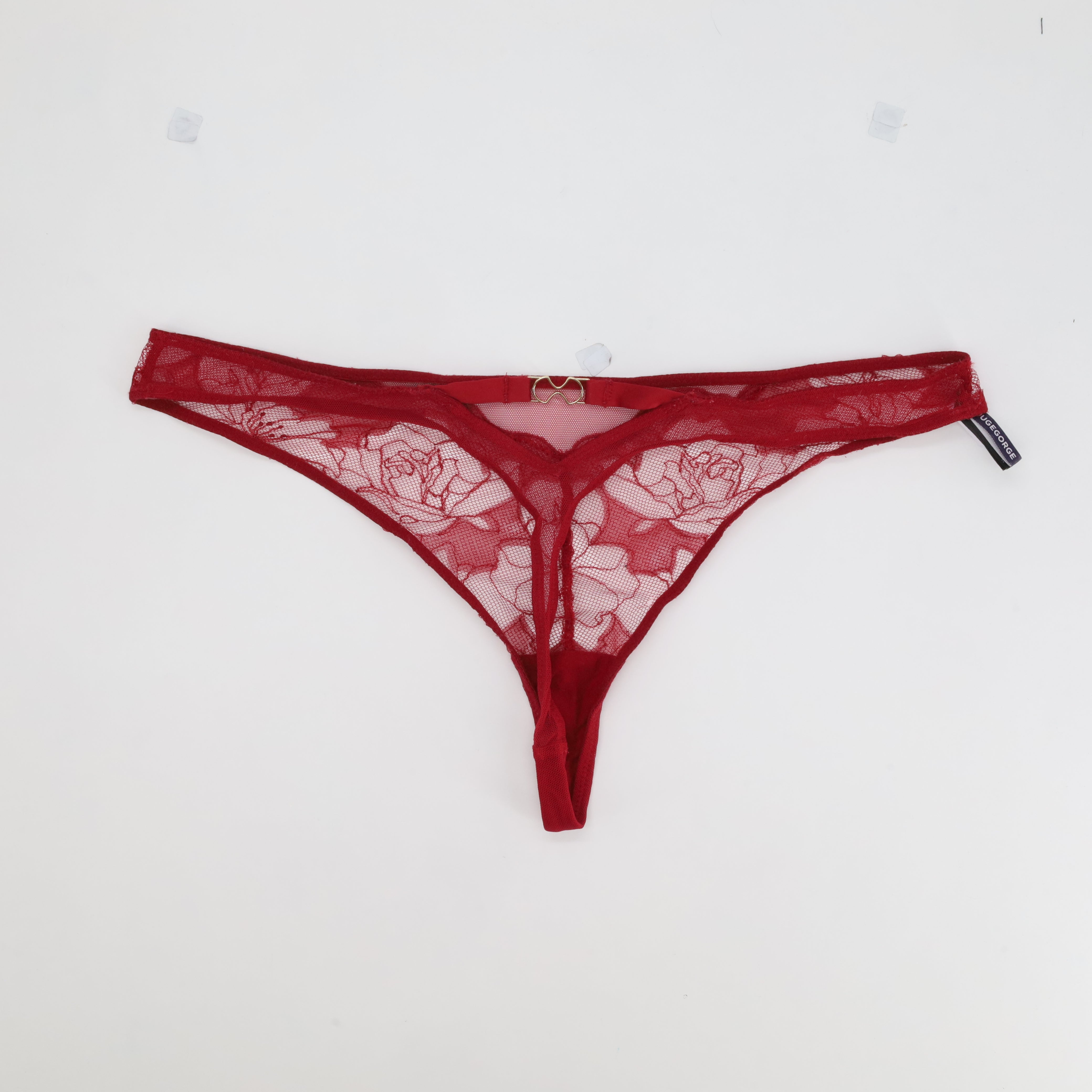 String RougeGorge Rouge