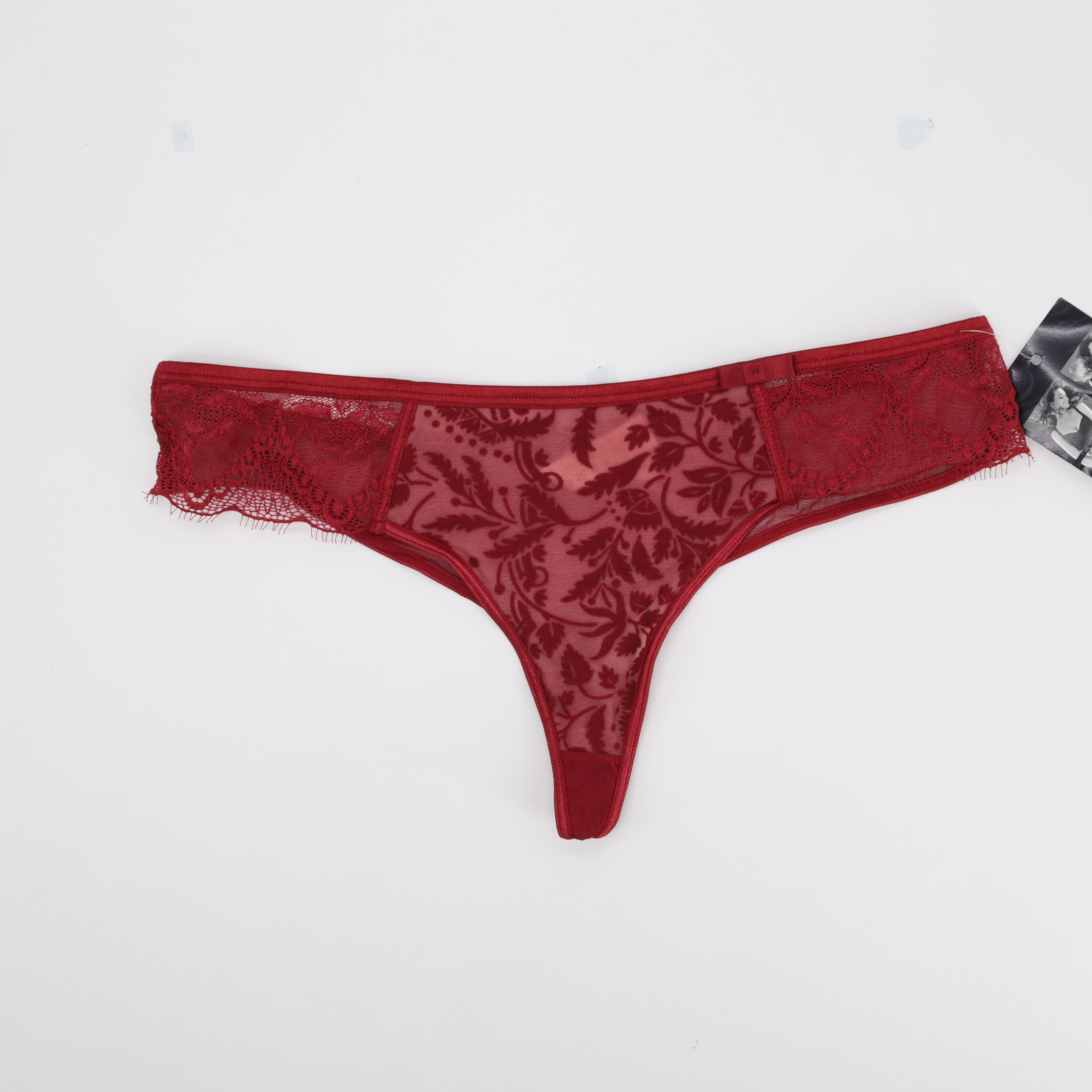 Tanga Wonderbra Rouge