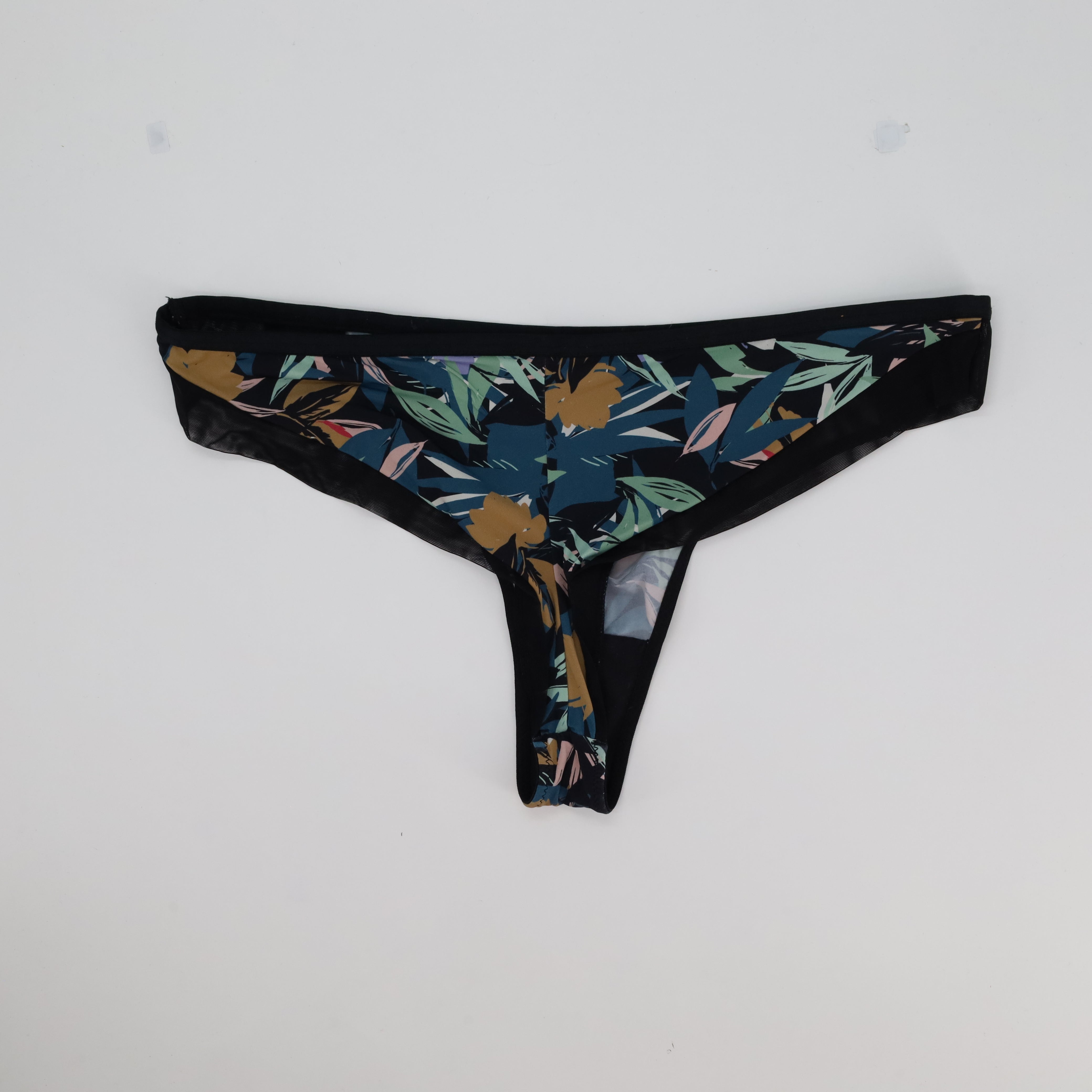Tanga RougeGorge Noir