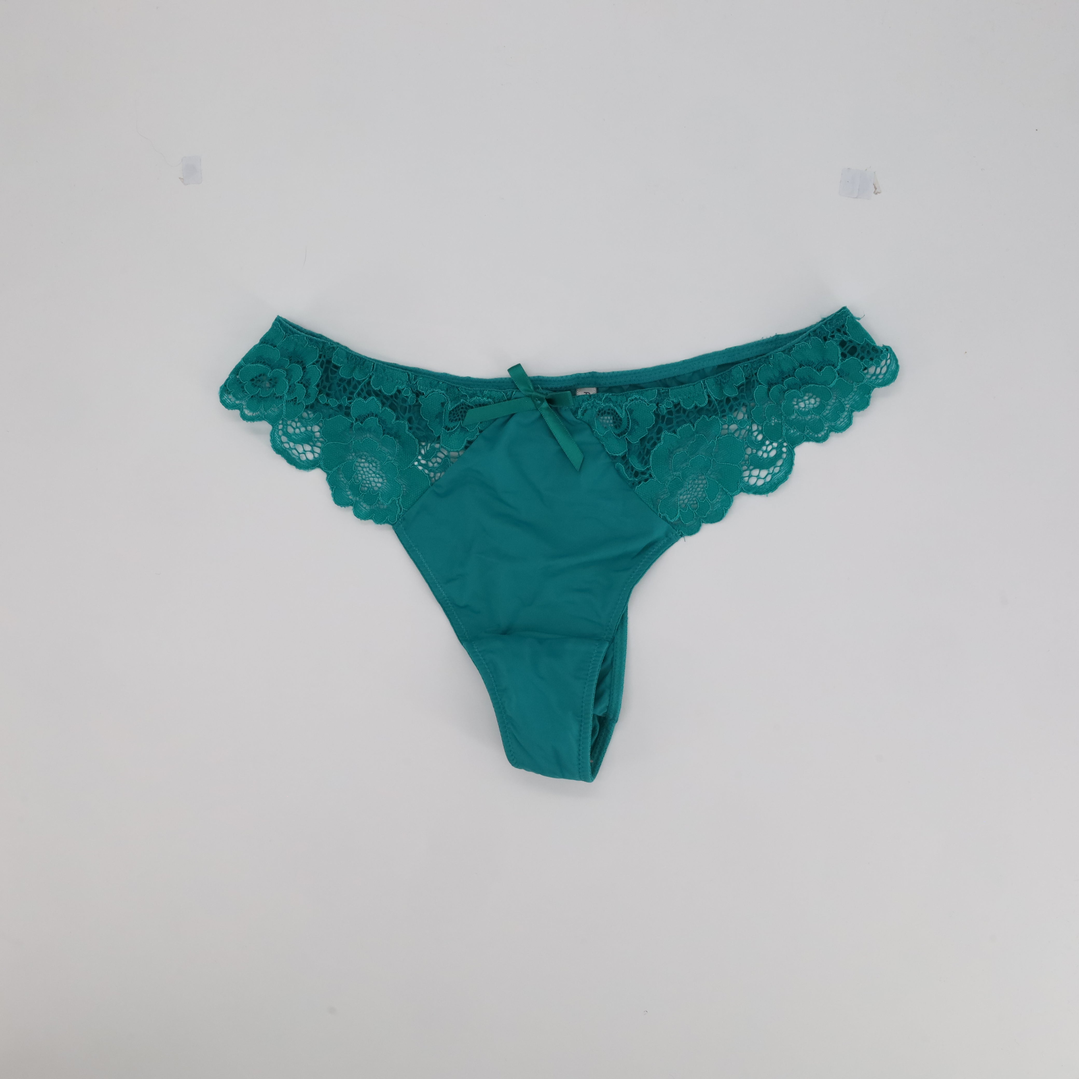 Tanga RougeGorge Vert