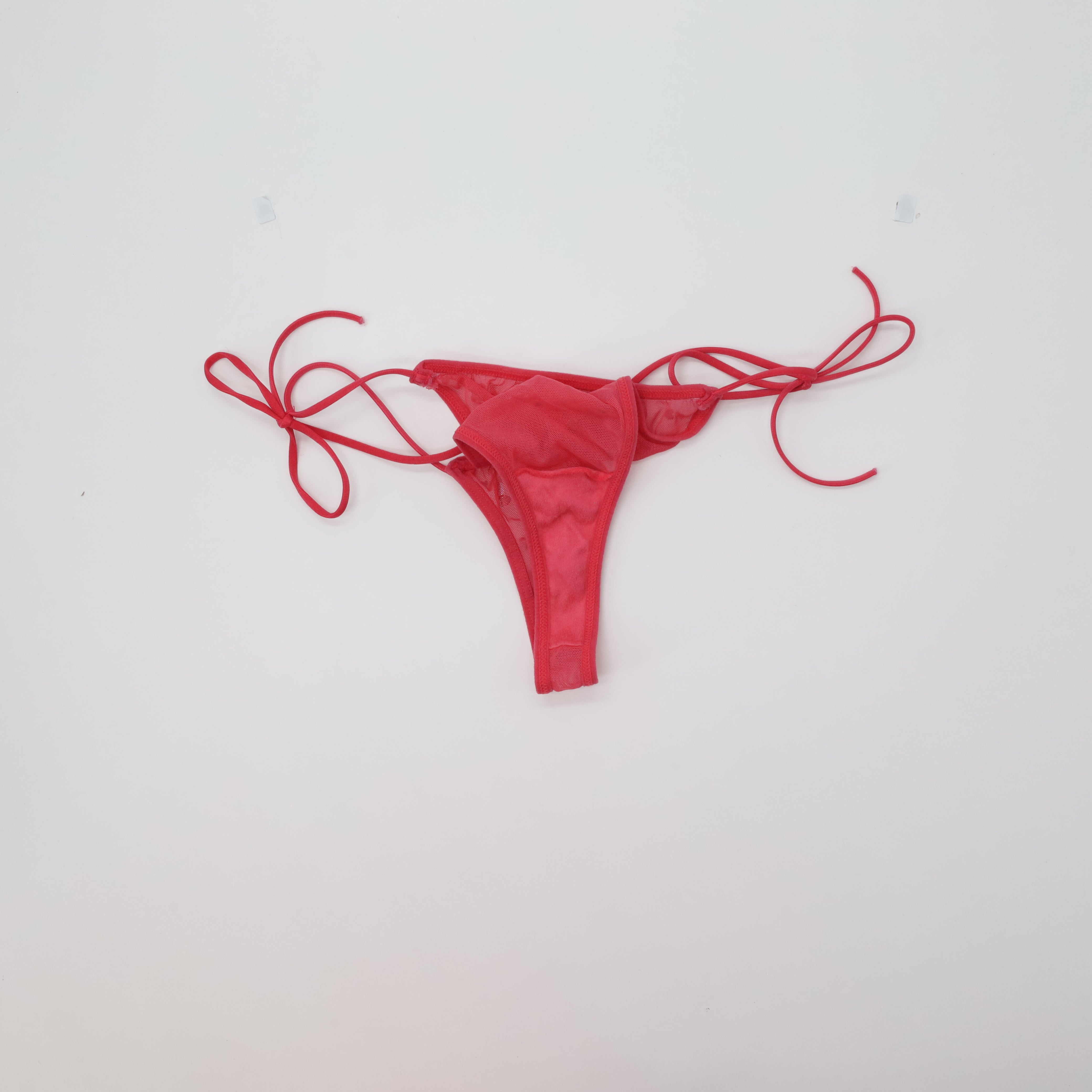 String Lounge Rose