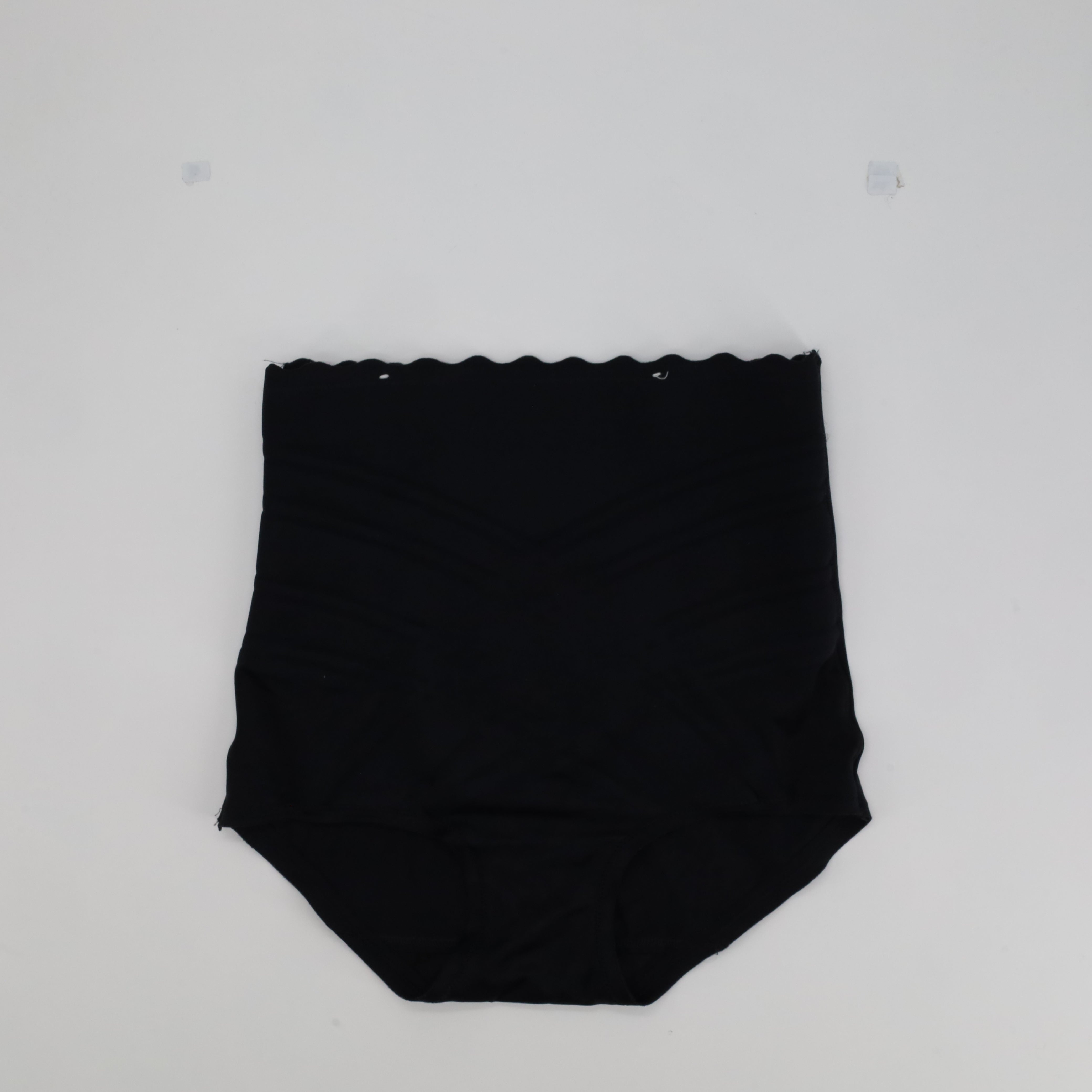 Culotte gainante DIM Noir