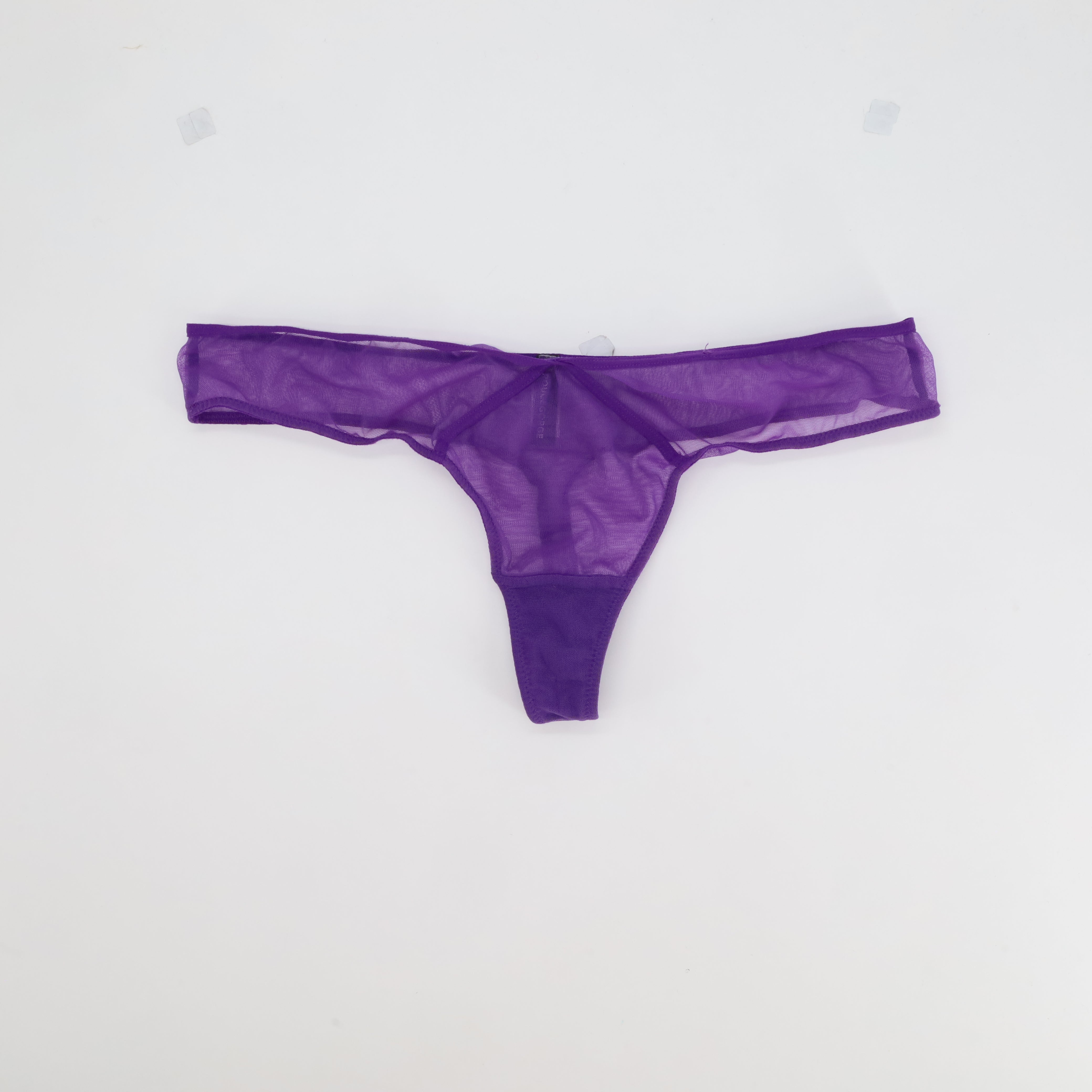 String RougeGorge Violet