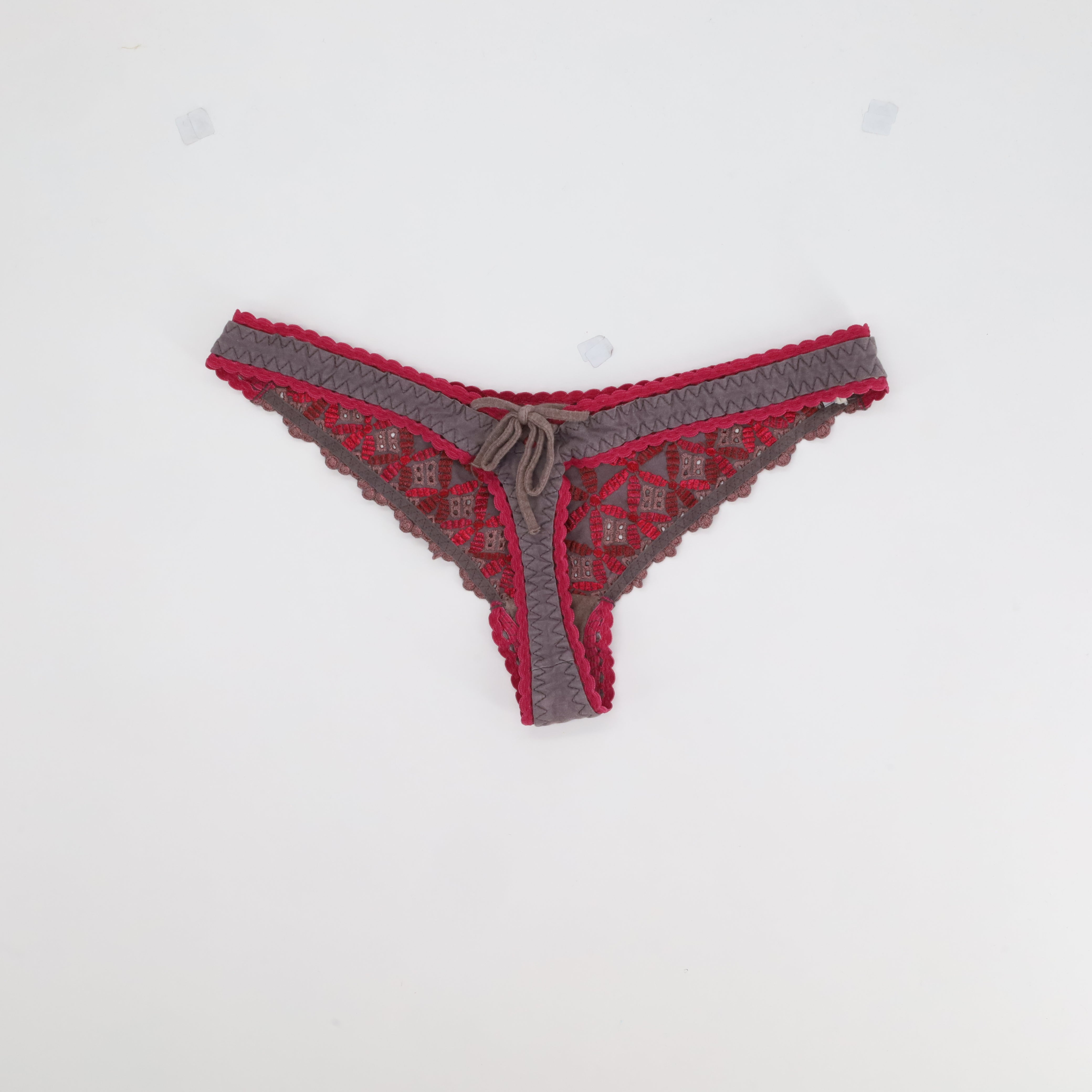 String Aubade Rose