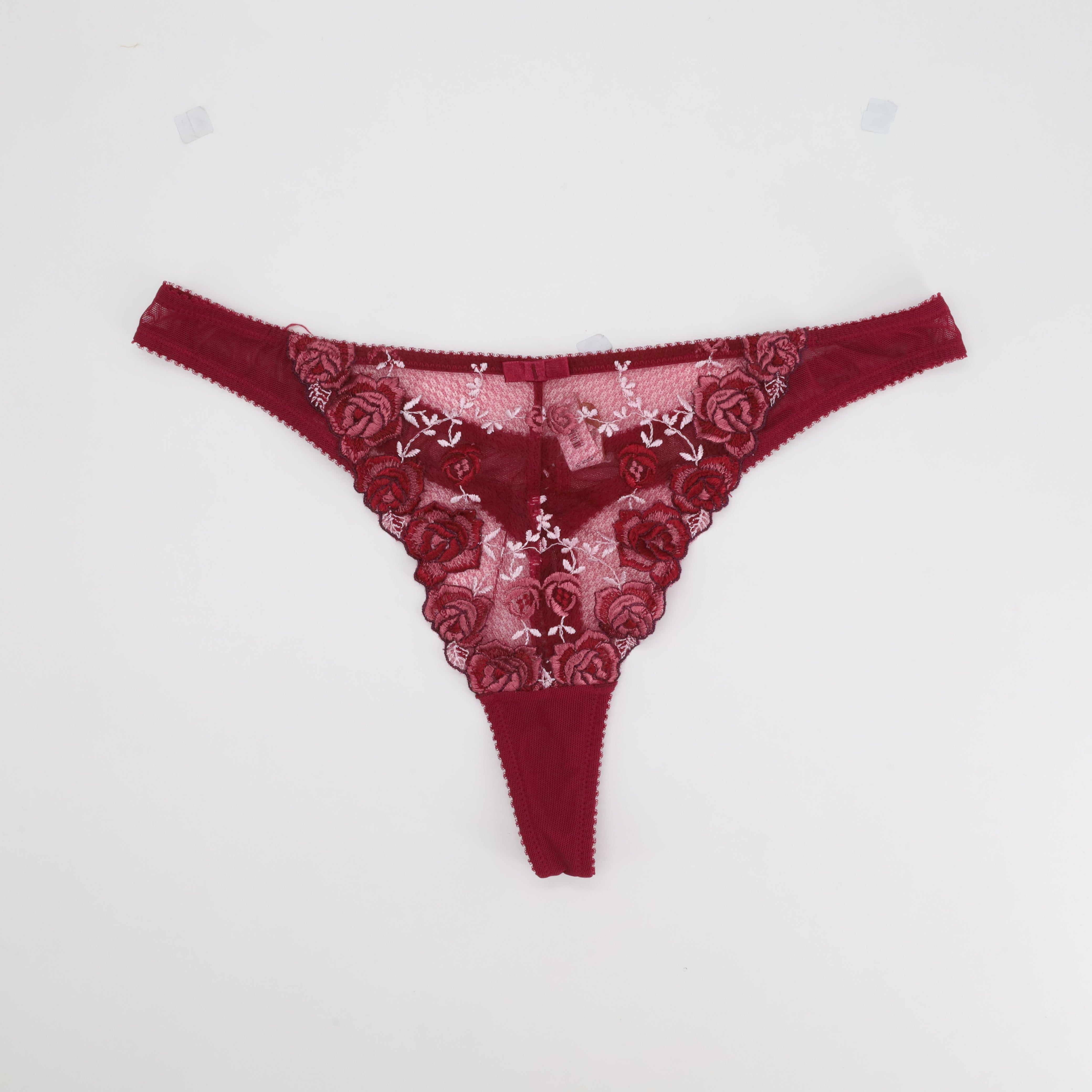 String ETAM Rouge