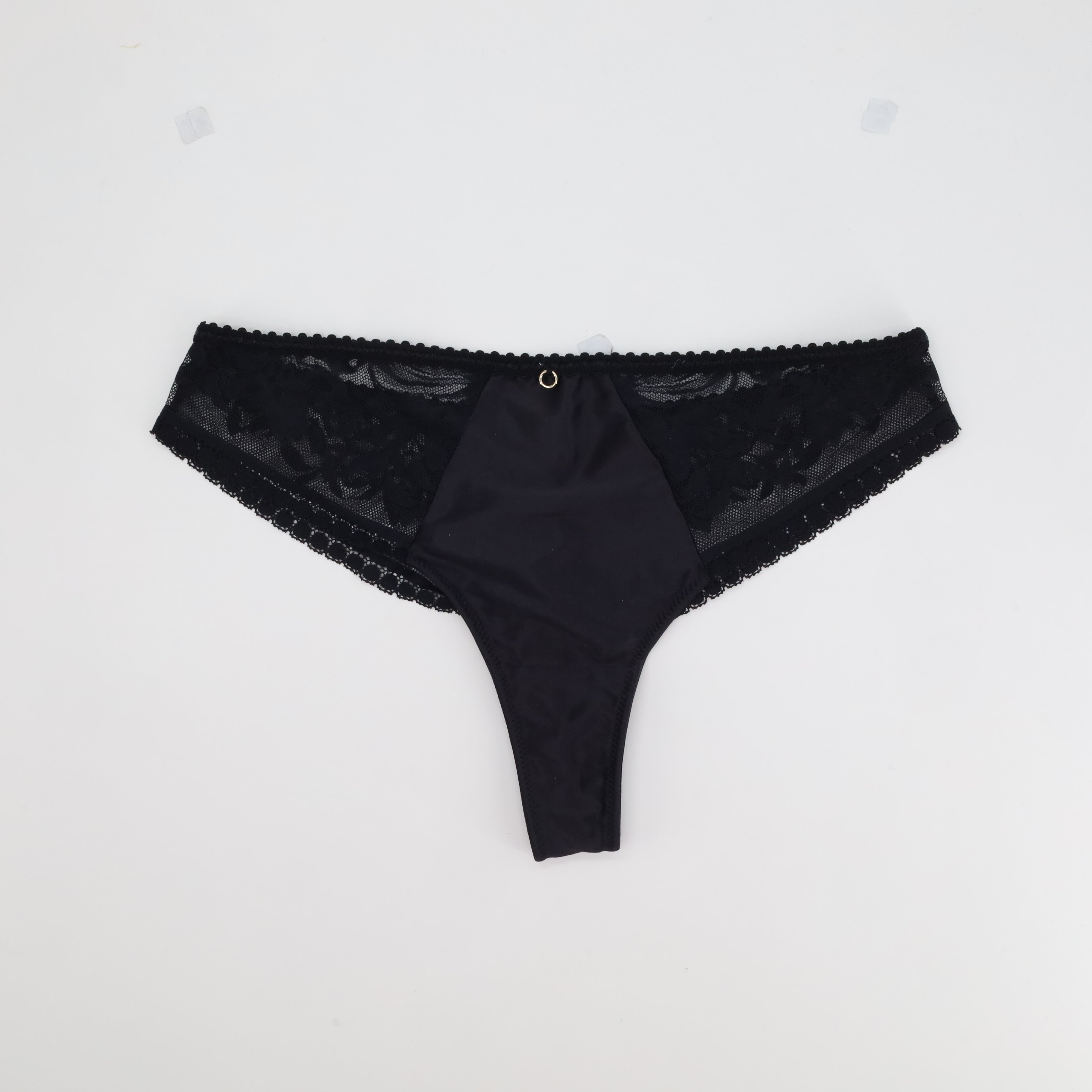 Tanga RougeGorge Noir