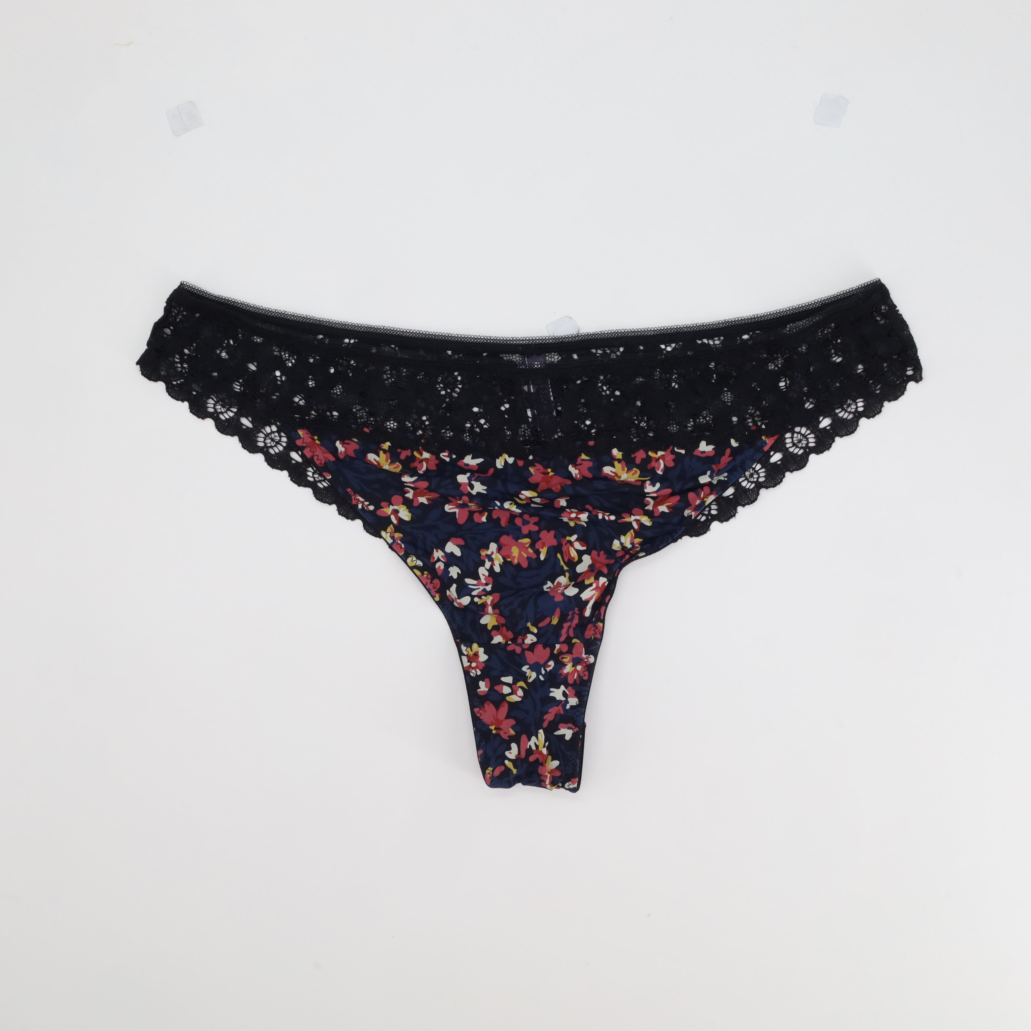 Tanga RougeGorge Noir