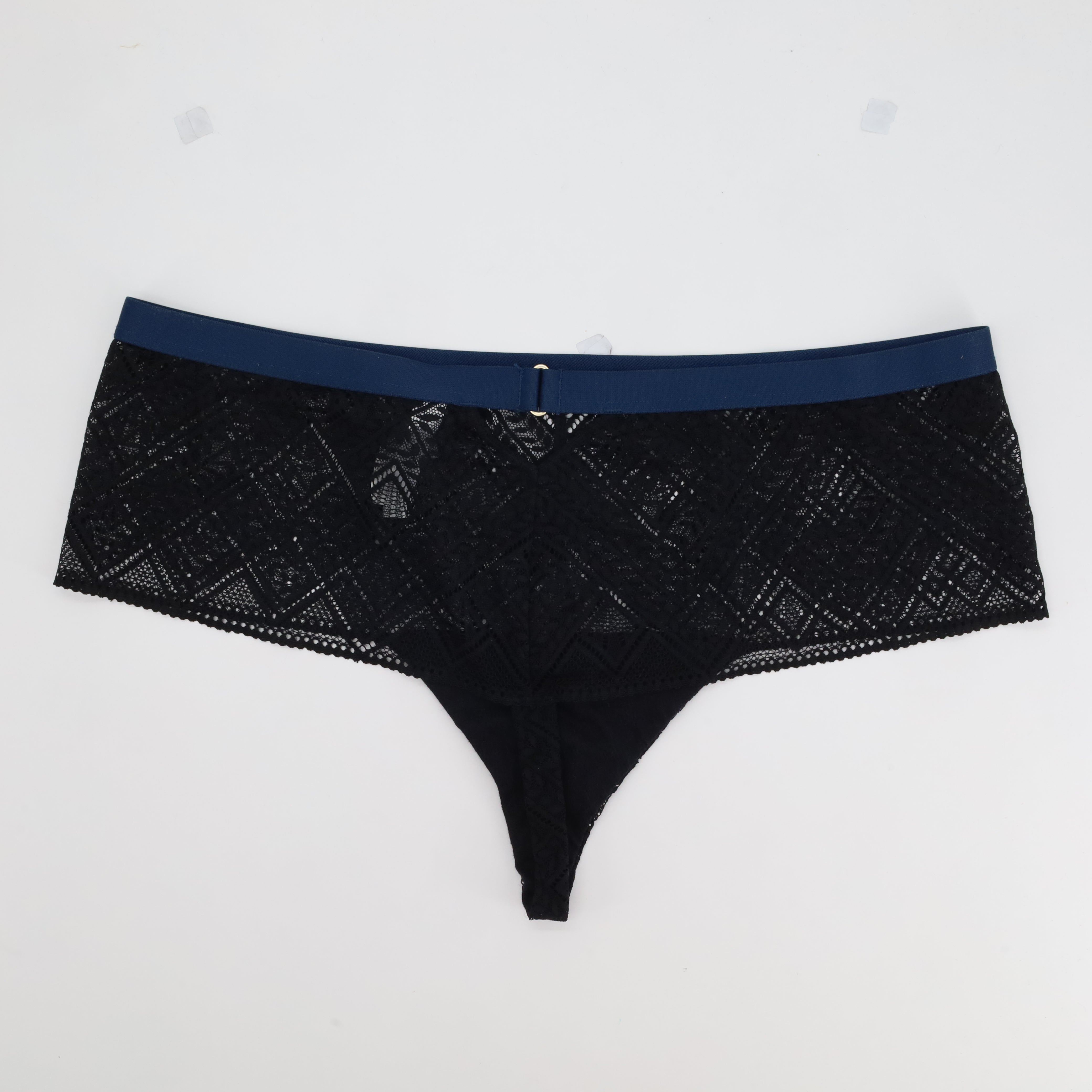 String ETAM Noir