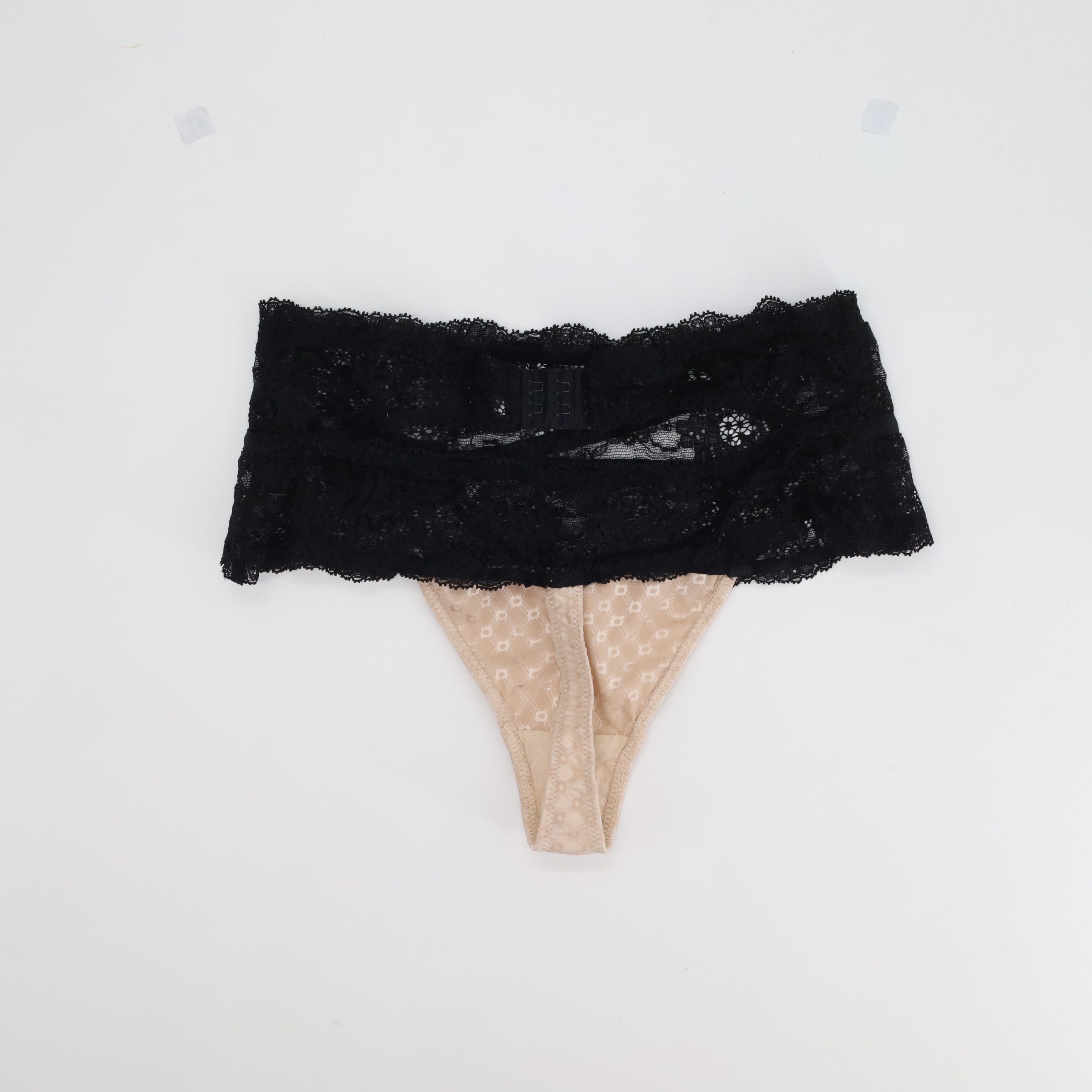 String Aubade Noir