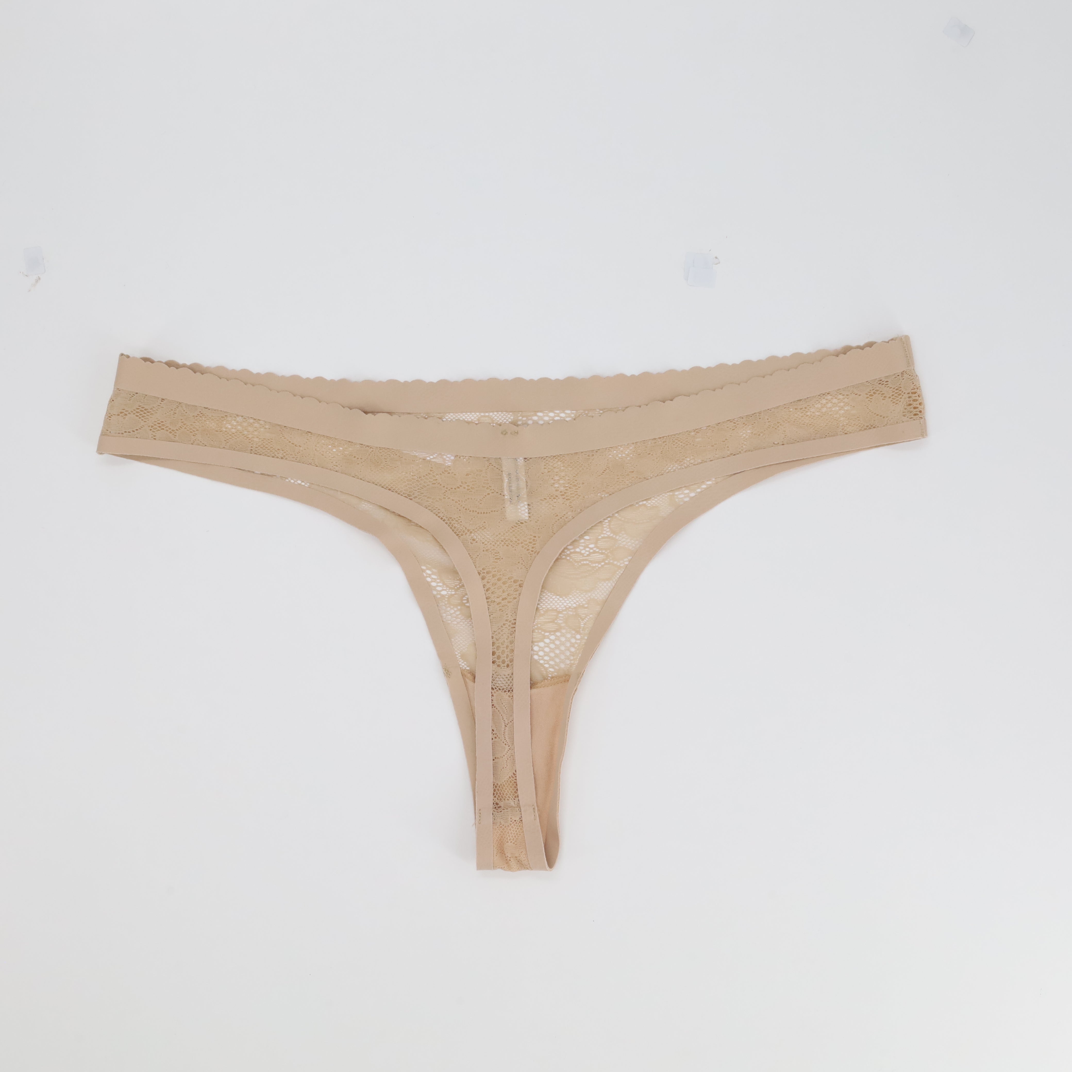 String RougeGorge Beige