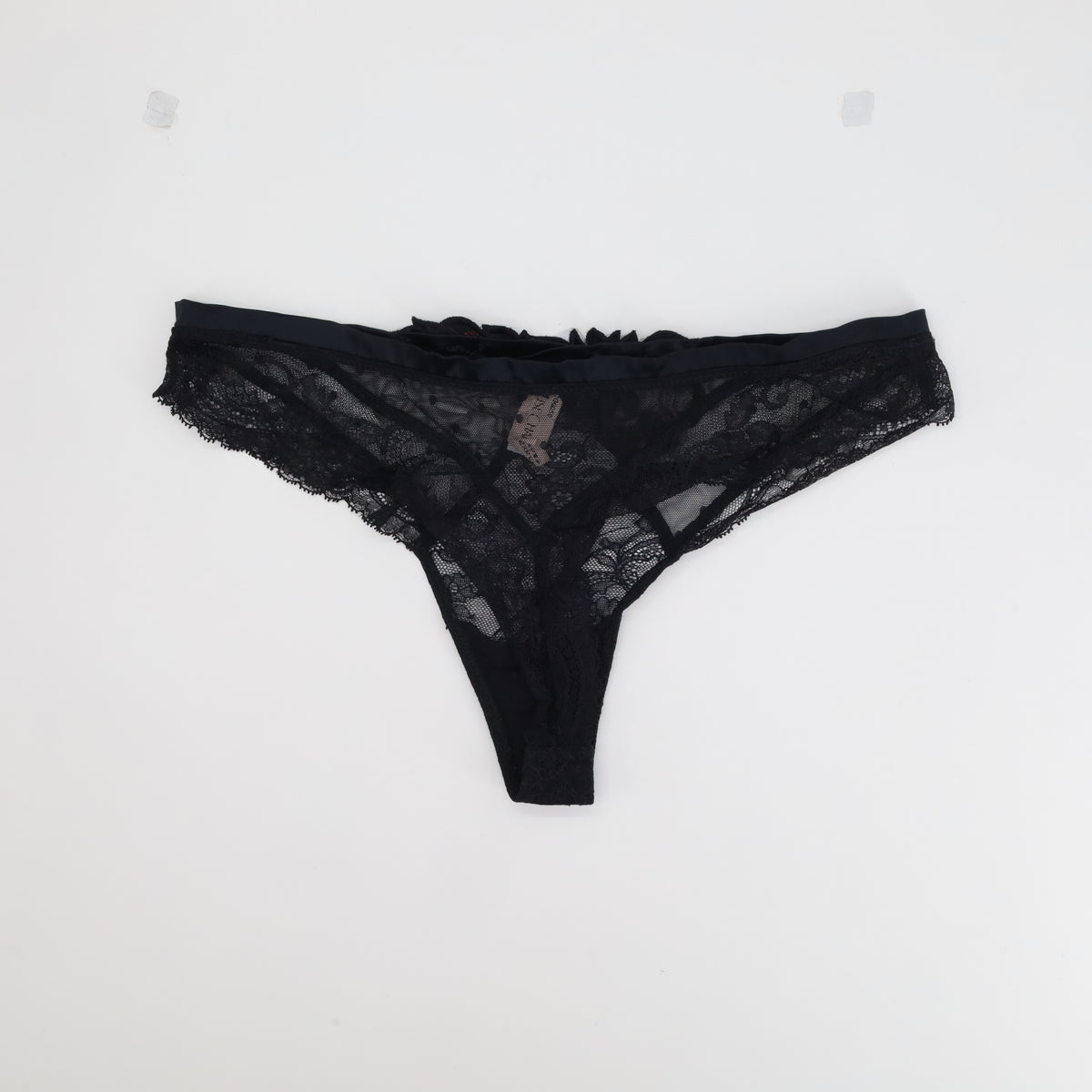 String Lise Charmel Noir
