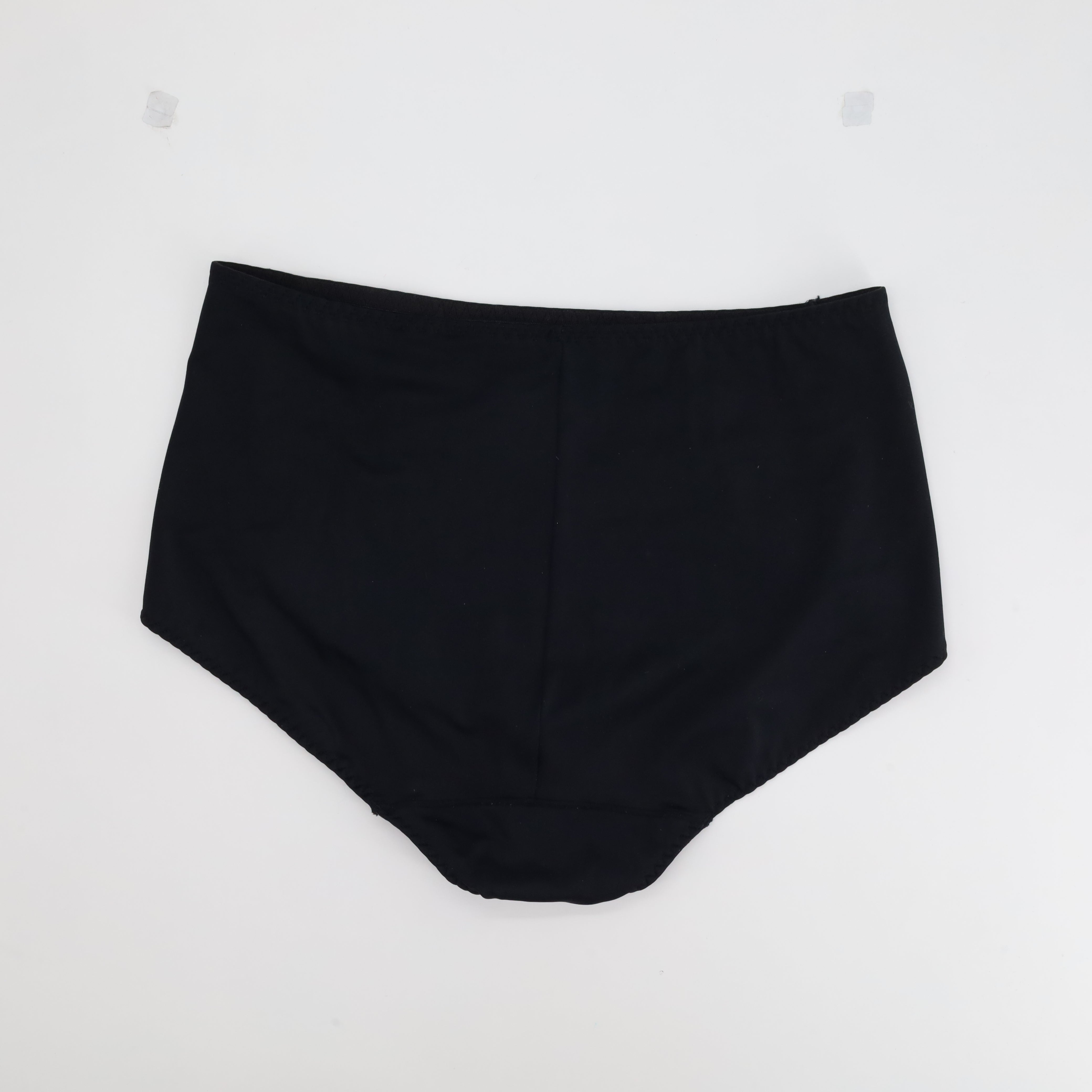 Culotte gainante DIM Noir