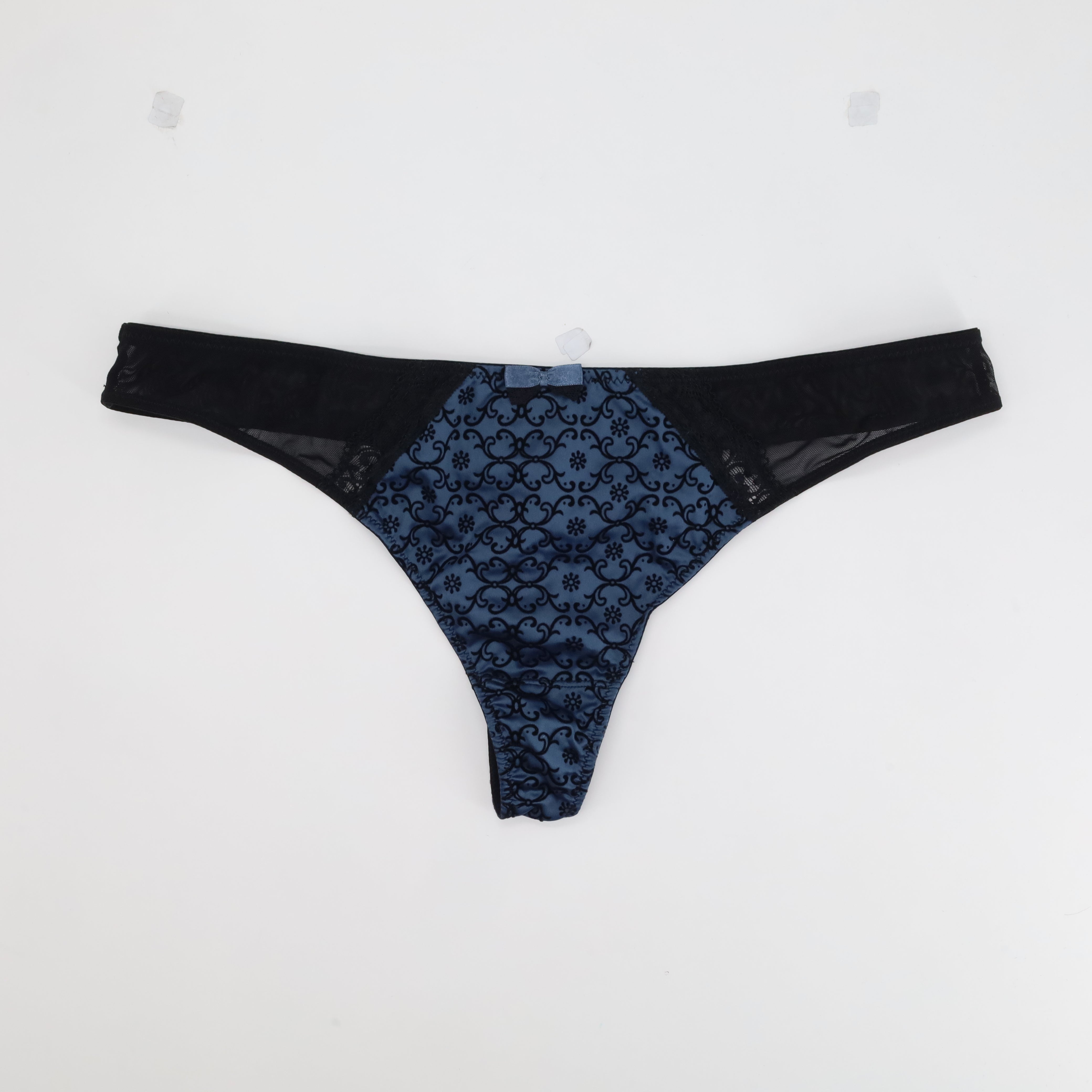 String Charlott' Noir