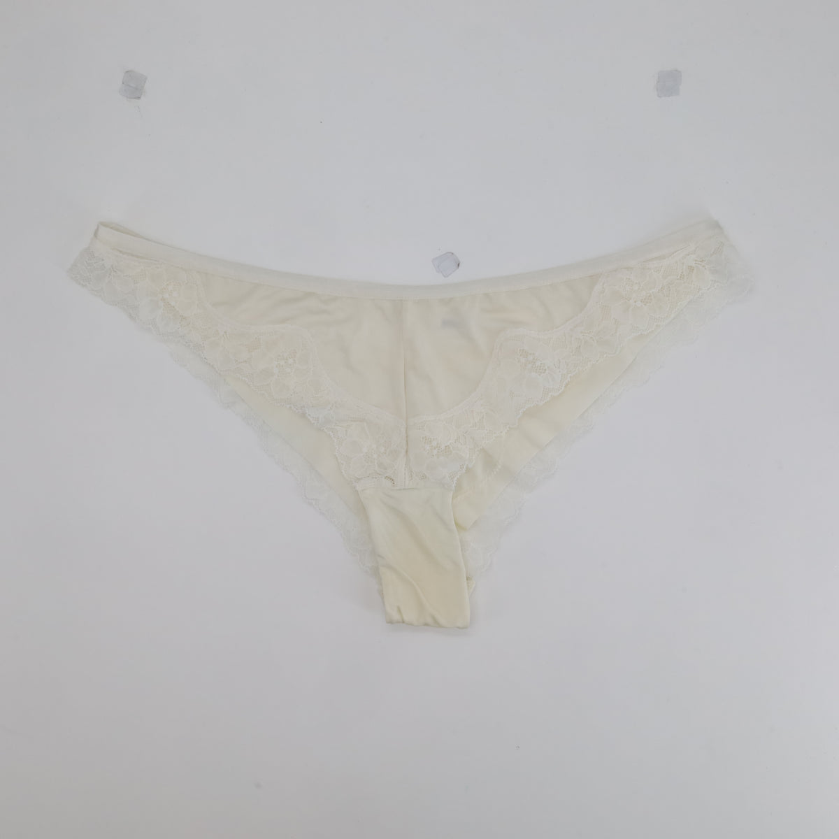 Tanga Blanc