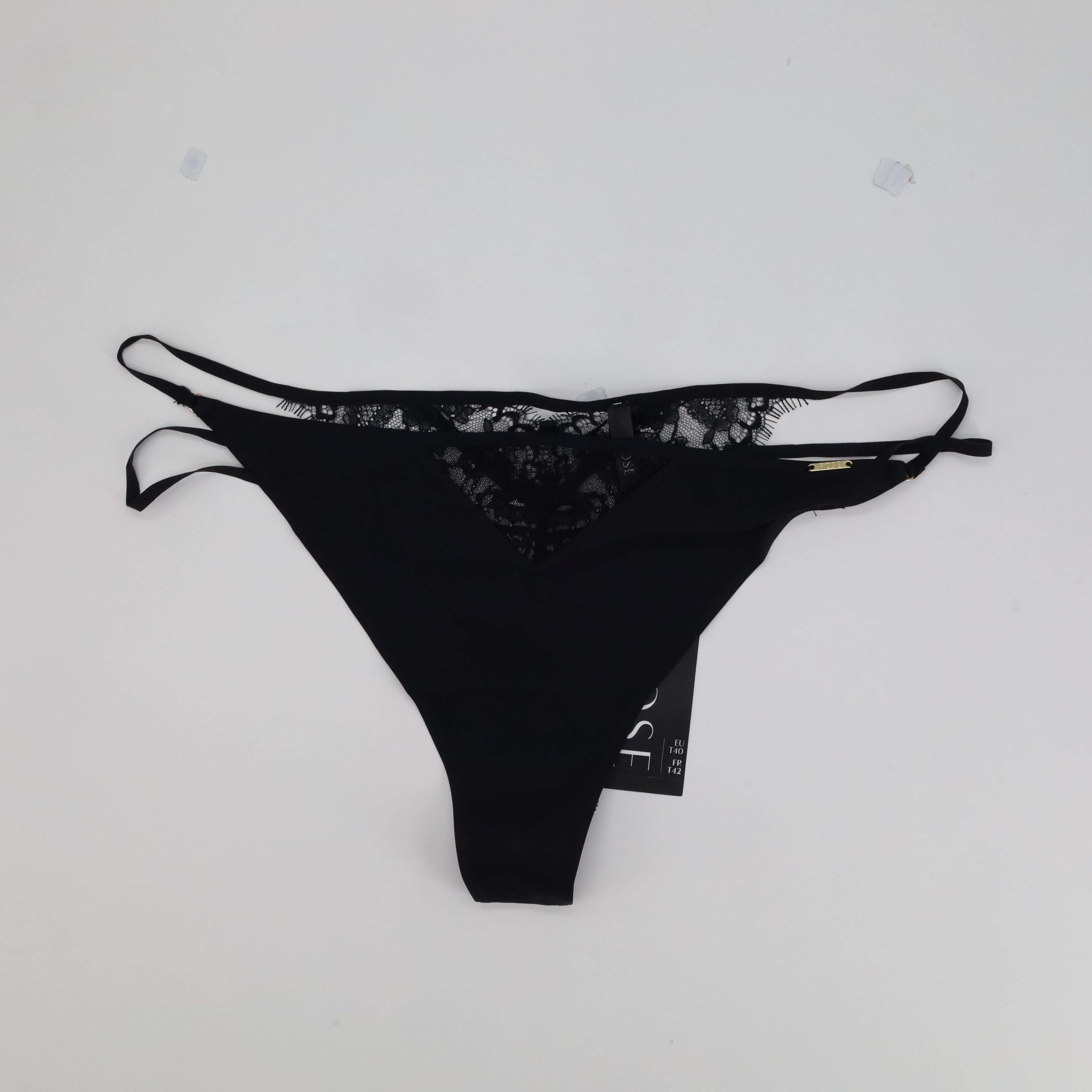 Tanga Rose Noir