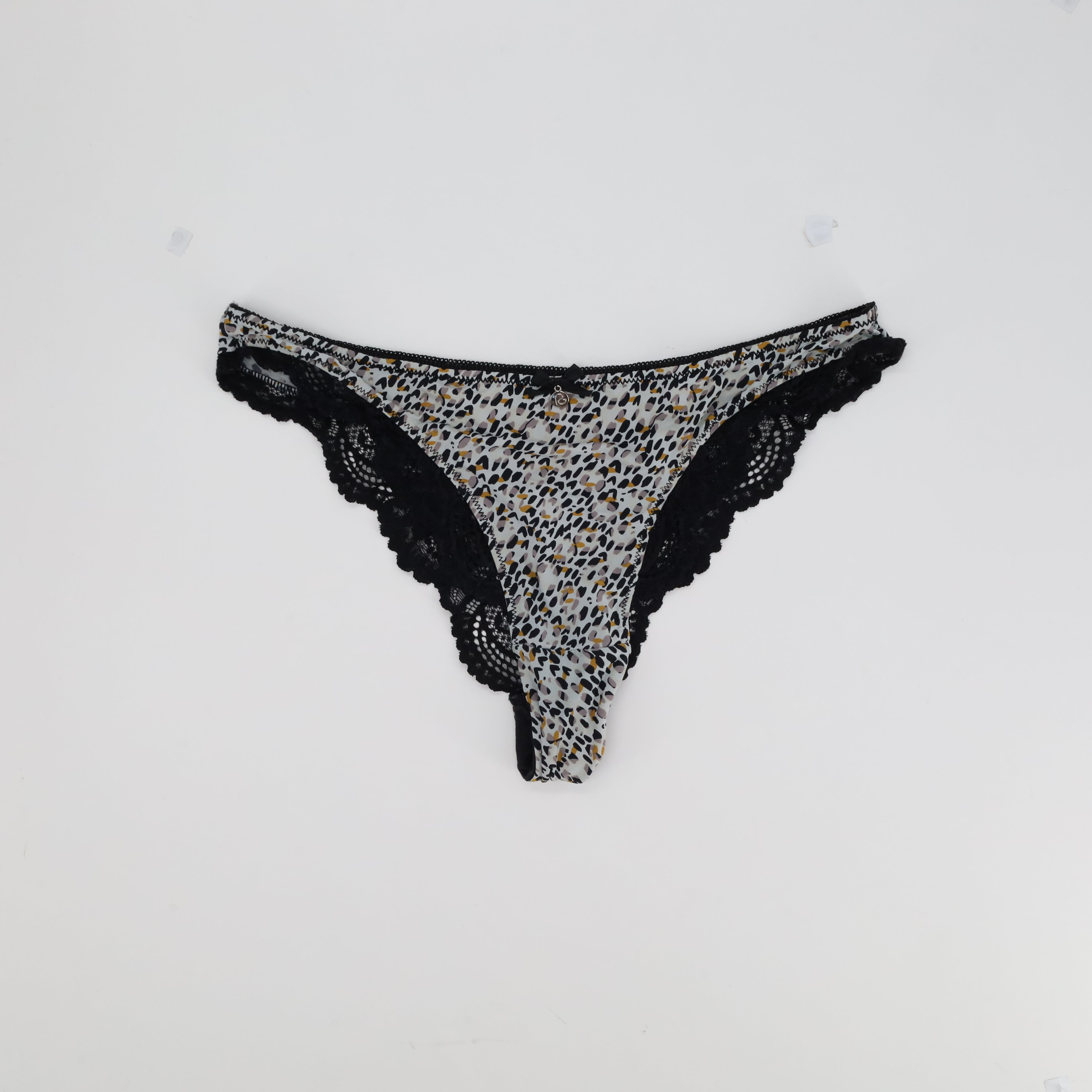 Tanga RougeGorge Noir