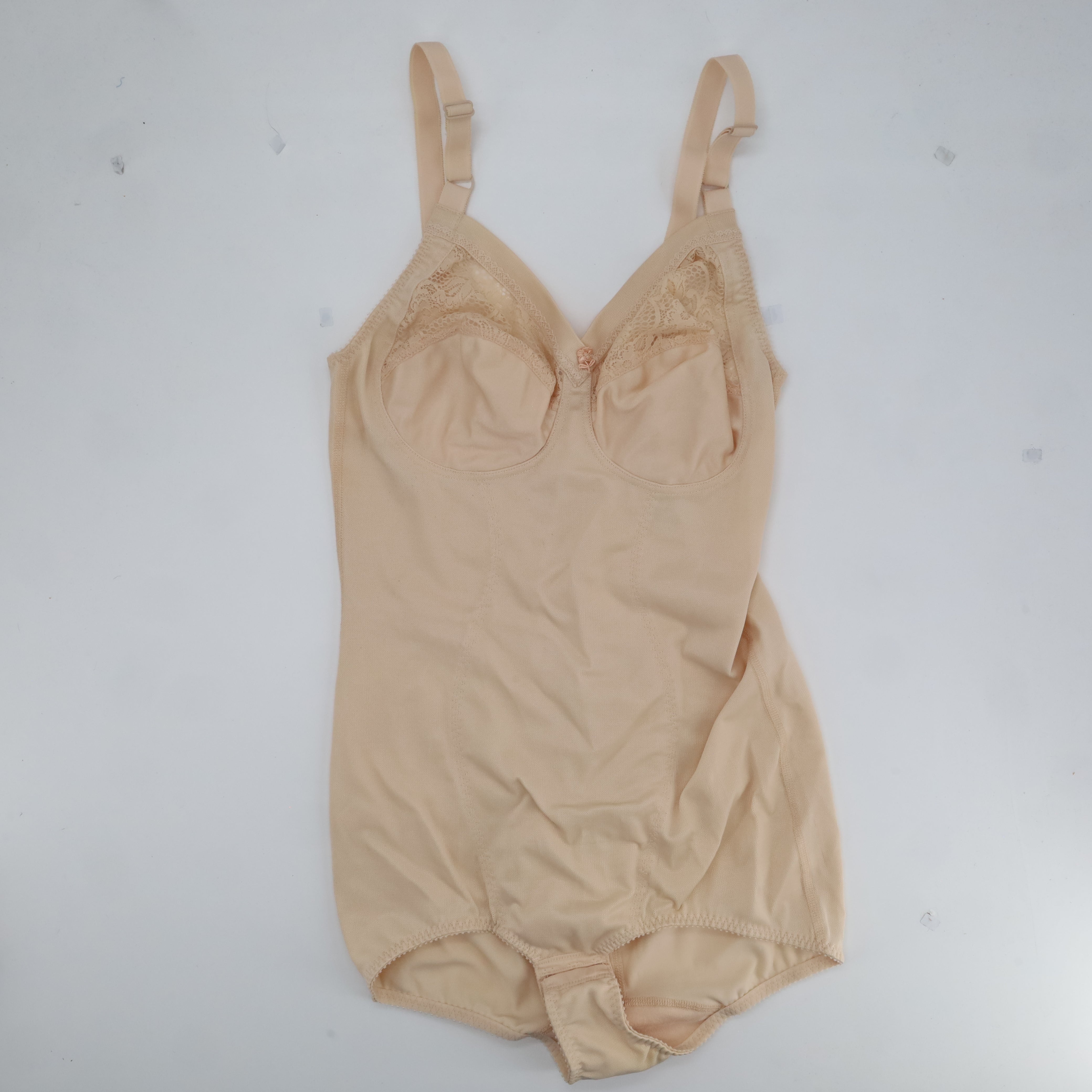 Body Triolet Beige