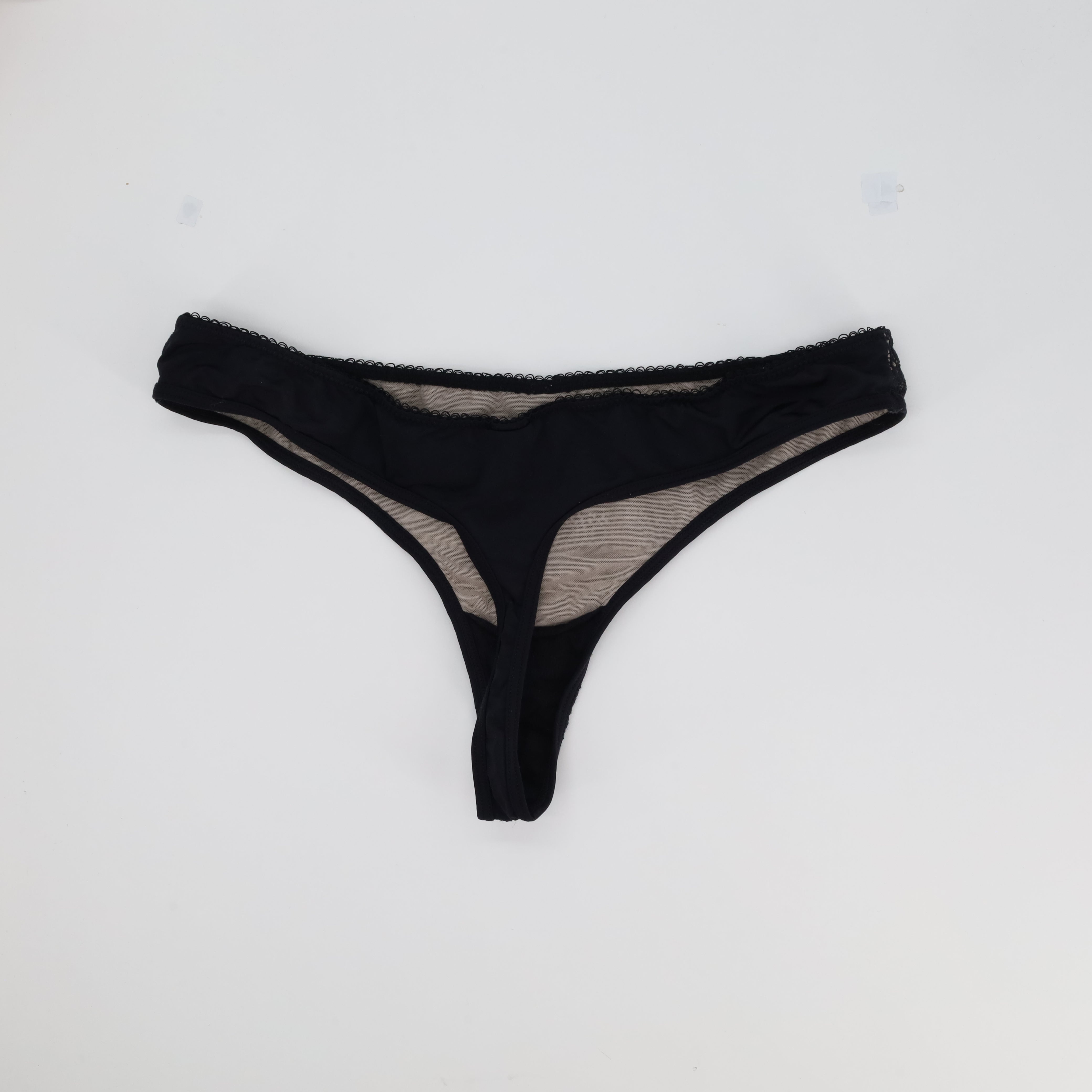 String ETAM Noir