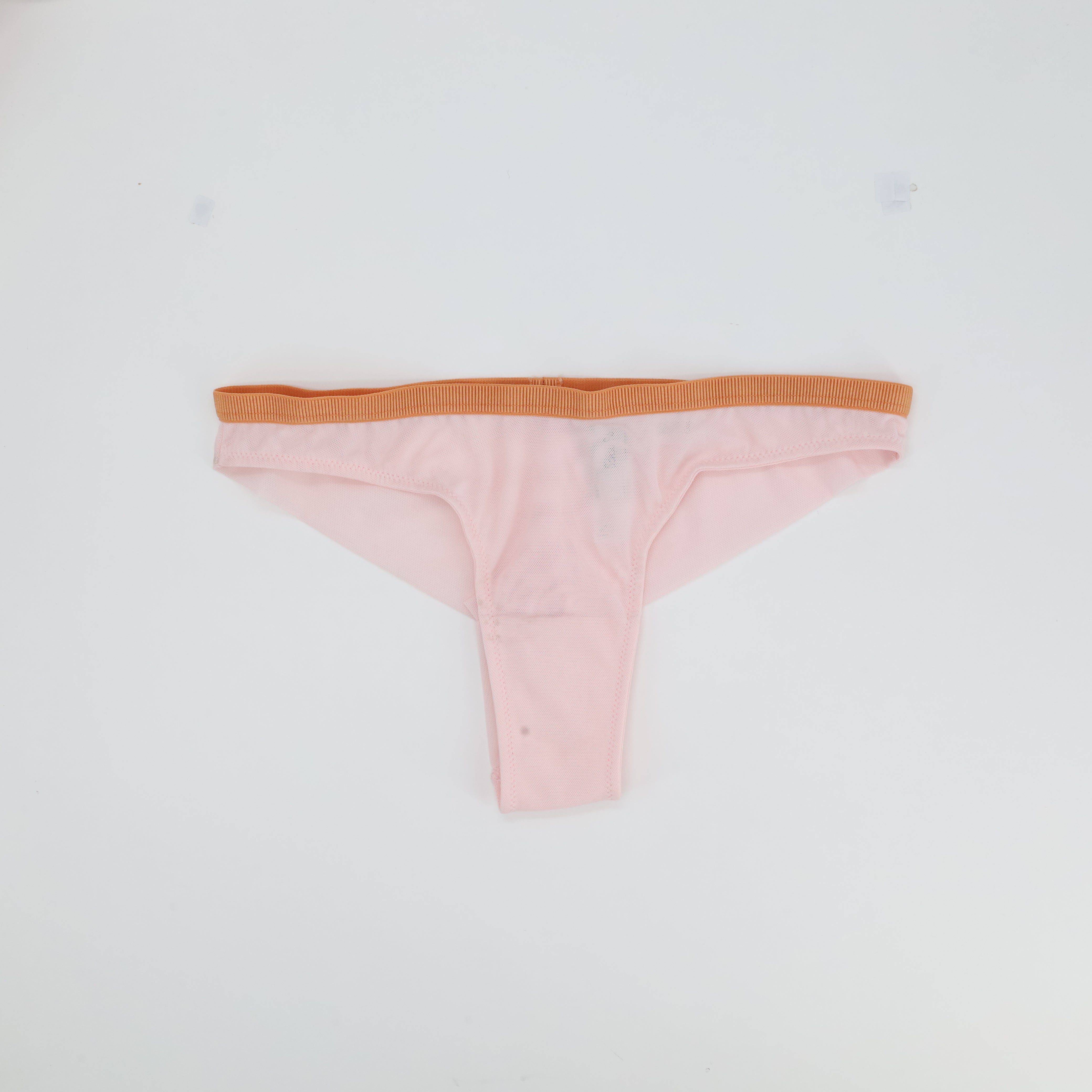 String Les Sirènes  Rose