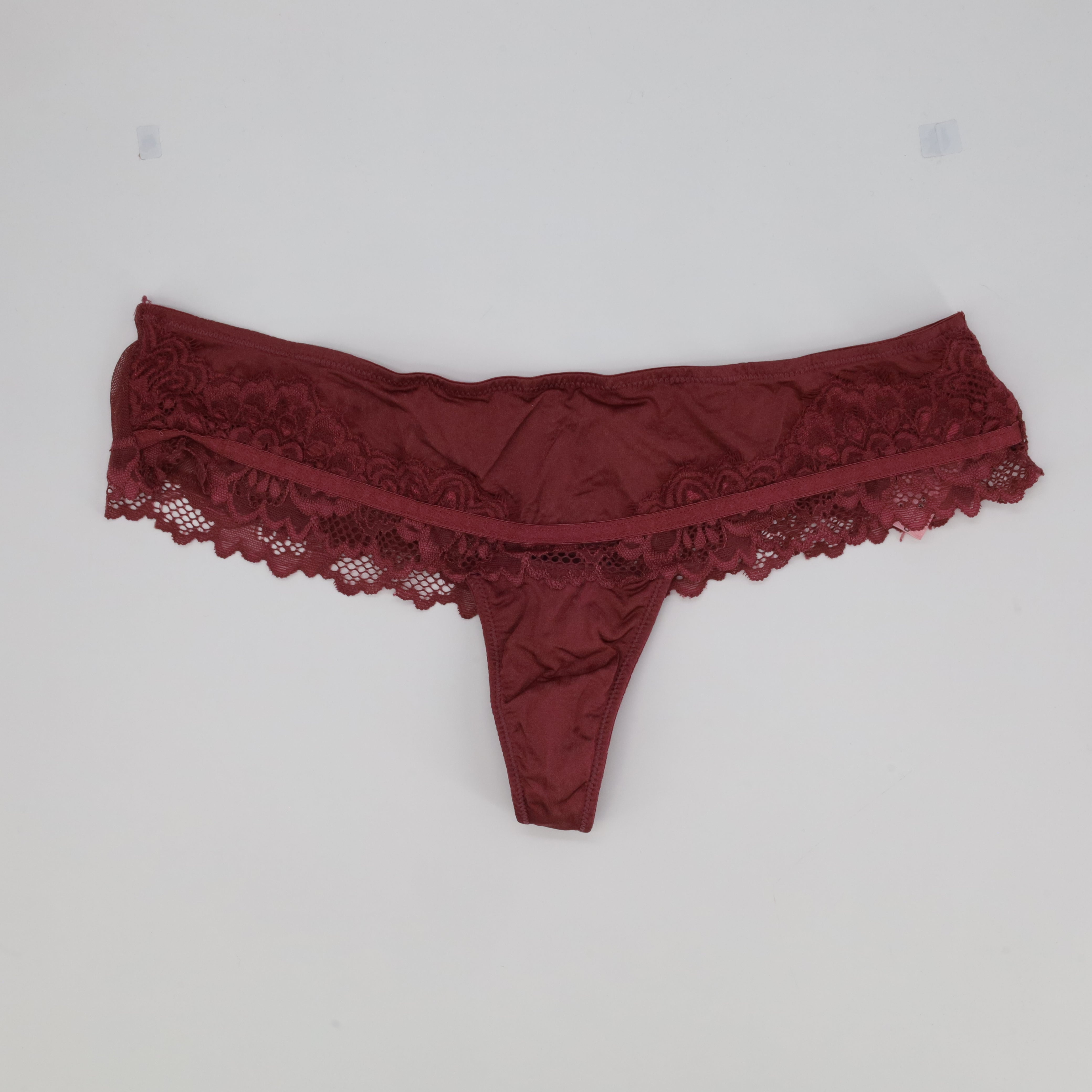 String Hunkemöller Violet