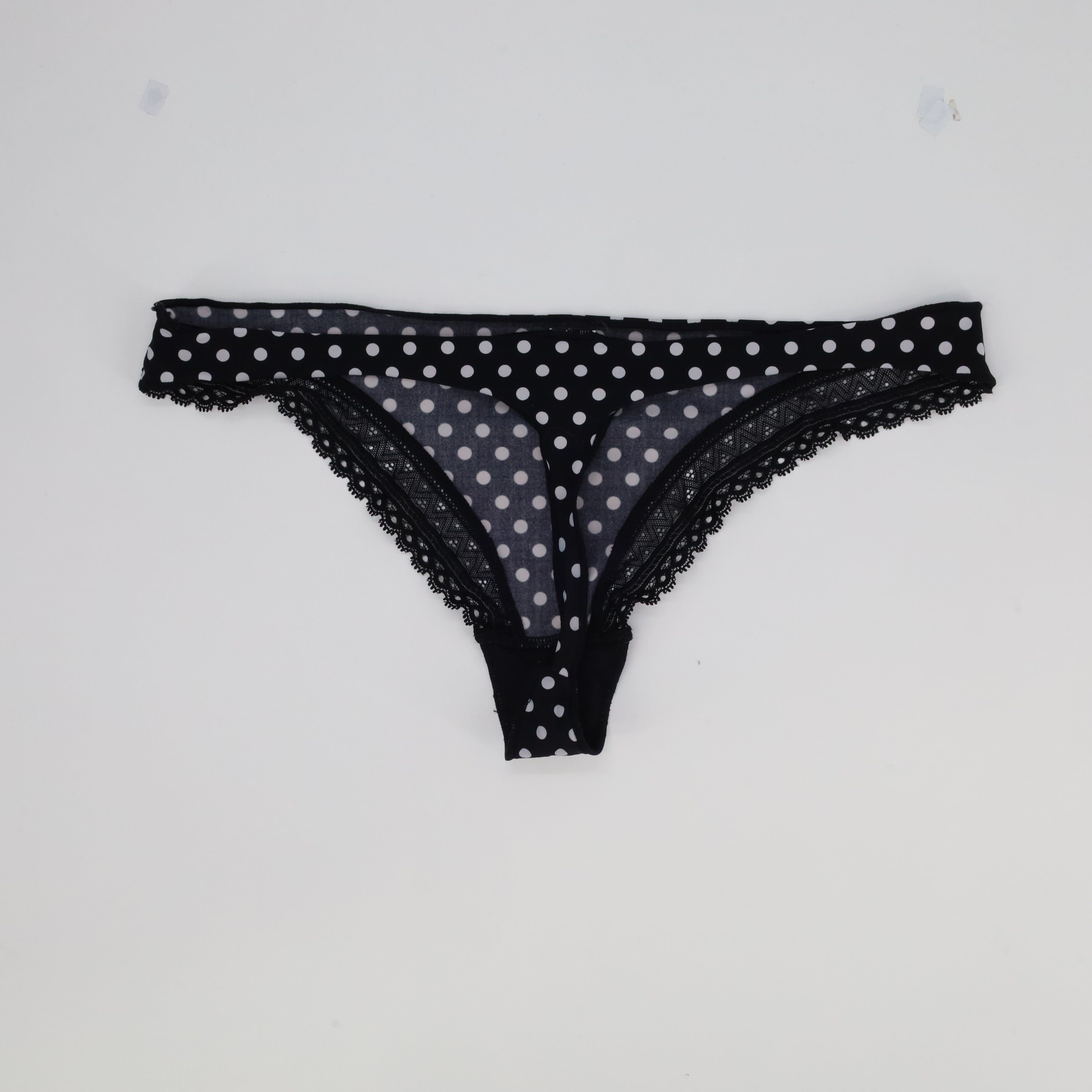 String ETAM Noir